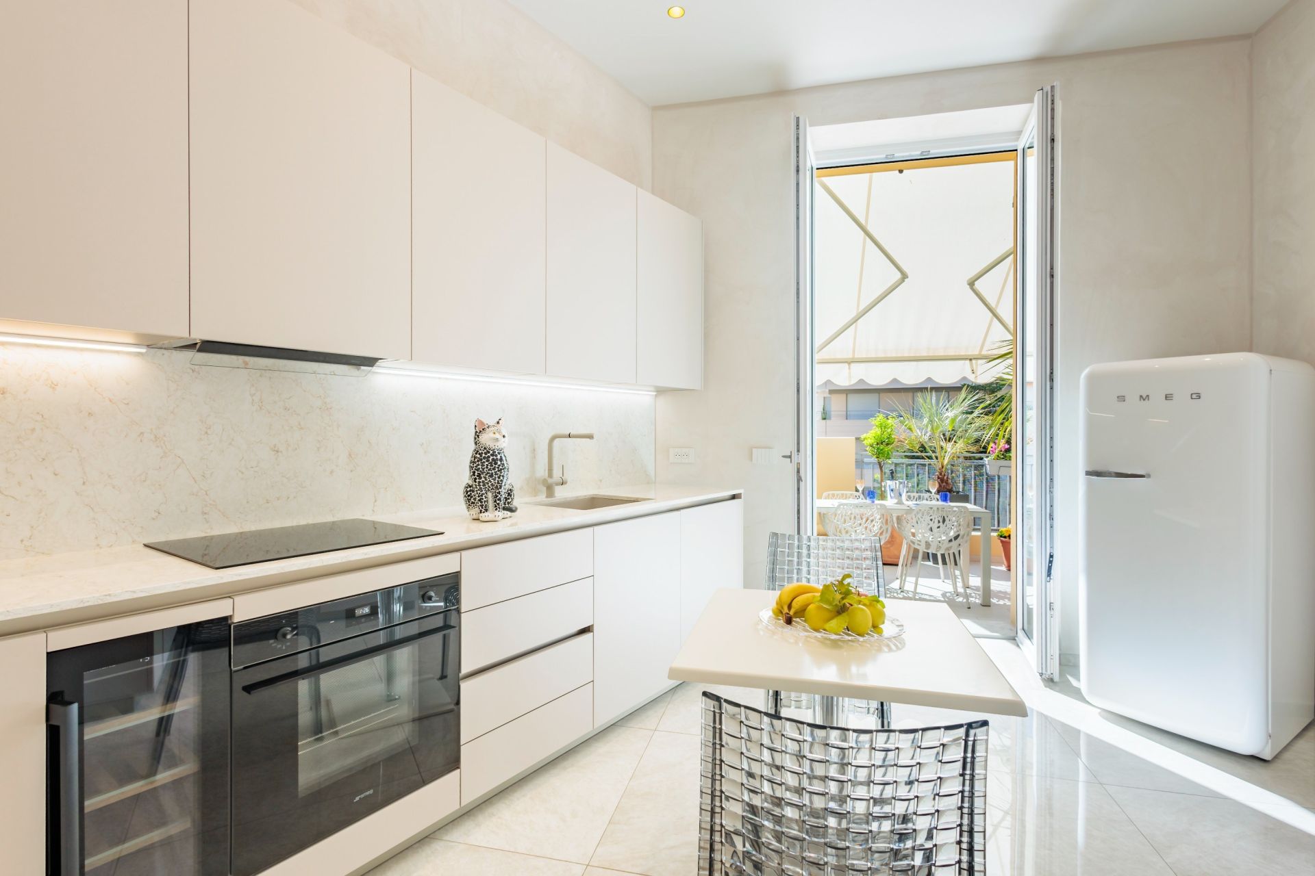 apartment 5 Rooms for sale on MENTON (06500)