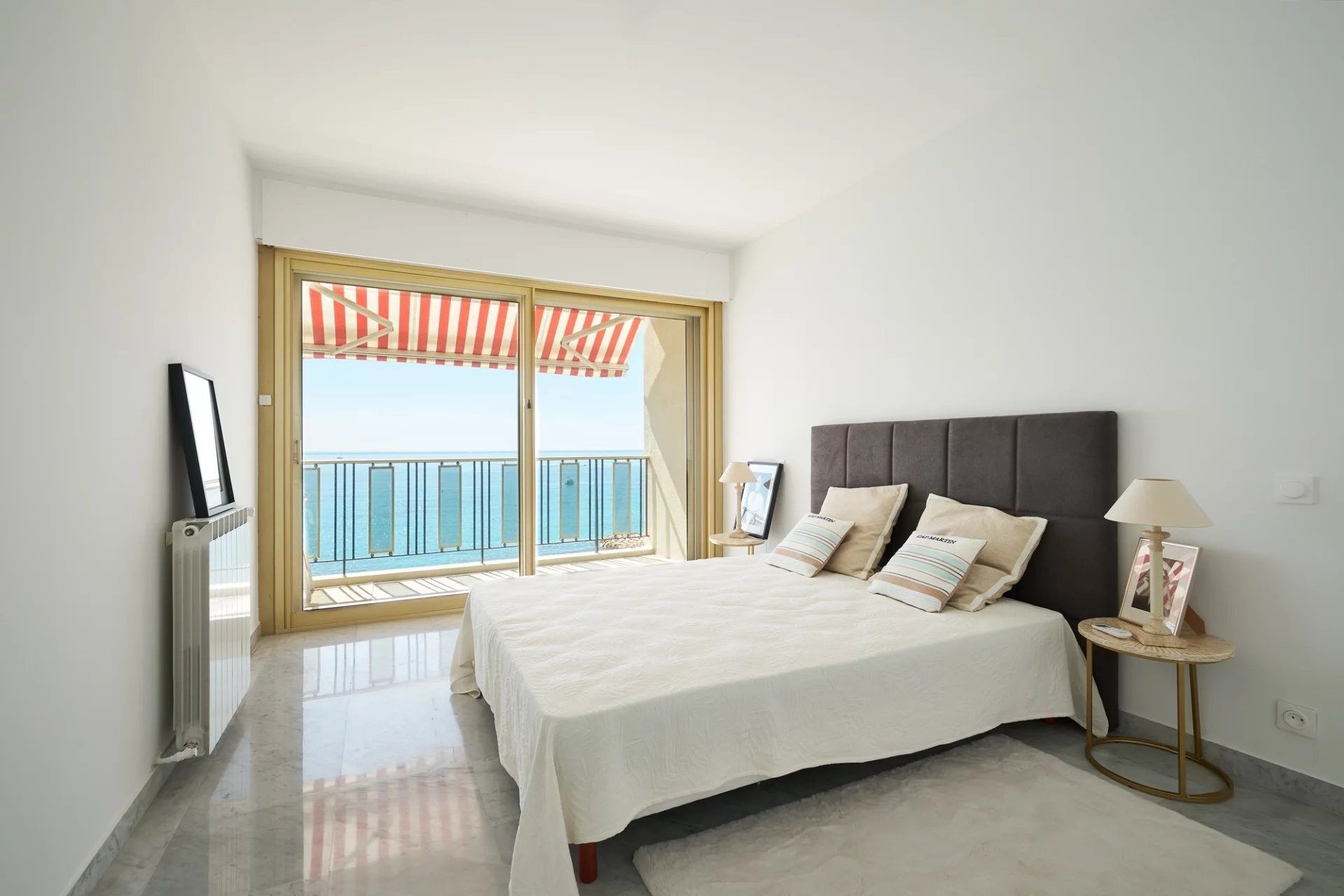 appartement 3 Pièces en vente sur ROQUEBRUNE CAP MARTIN (06190)