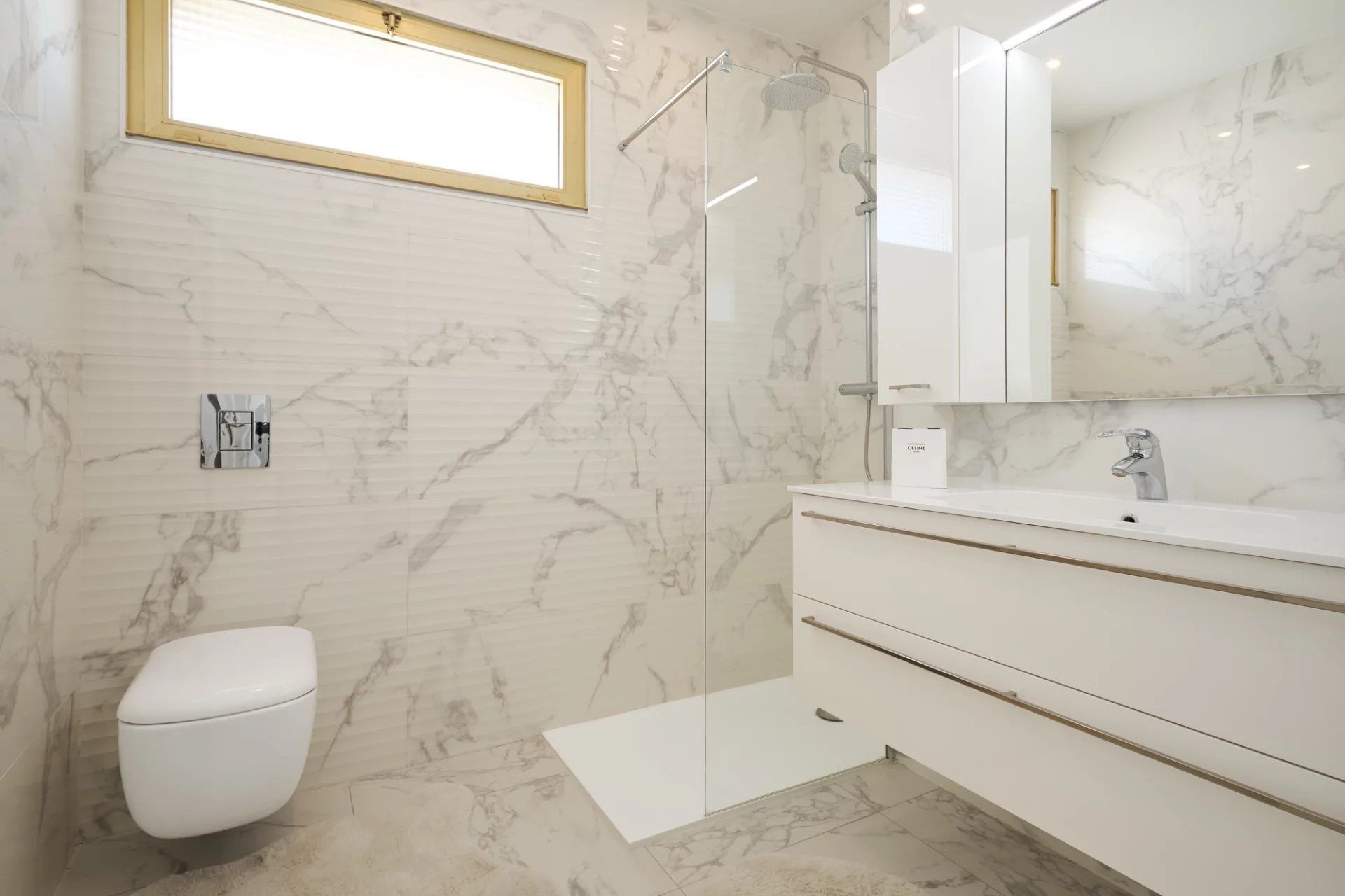 appartement 3 Pièces en vente sur ROQUEBRUNE CAP MARTIN (06190)