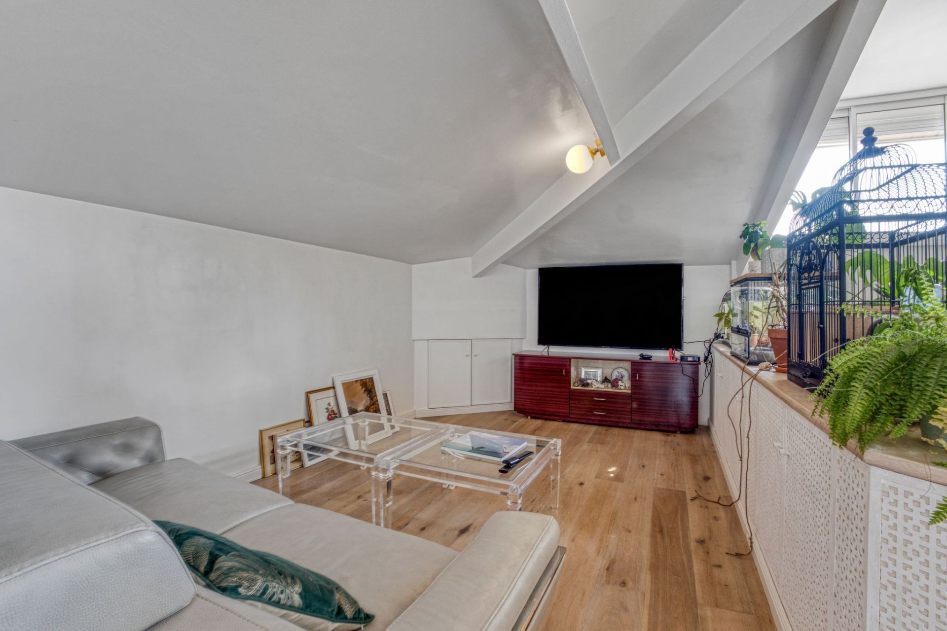 penthouse 3 Rooms for sale on BEAULIEU SUR MER (06310)