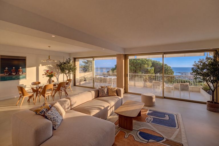 apartment 3 Rooms for sale on CANNES (06400)