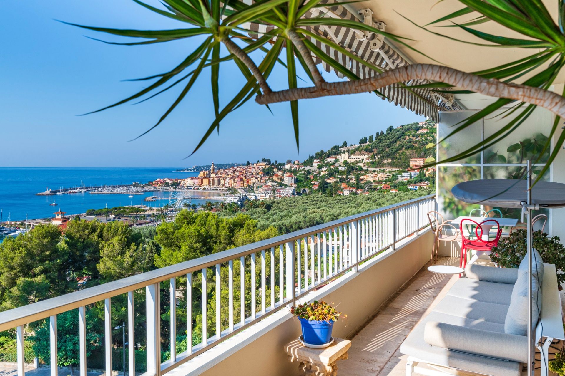 penthouse 7 Rooms for sale on MENTON (06500)
