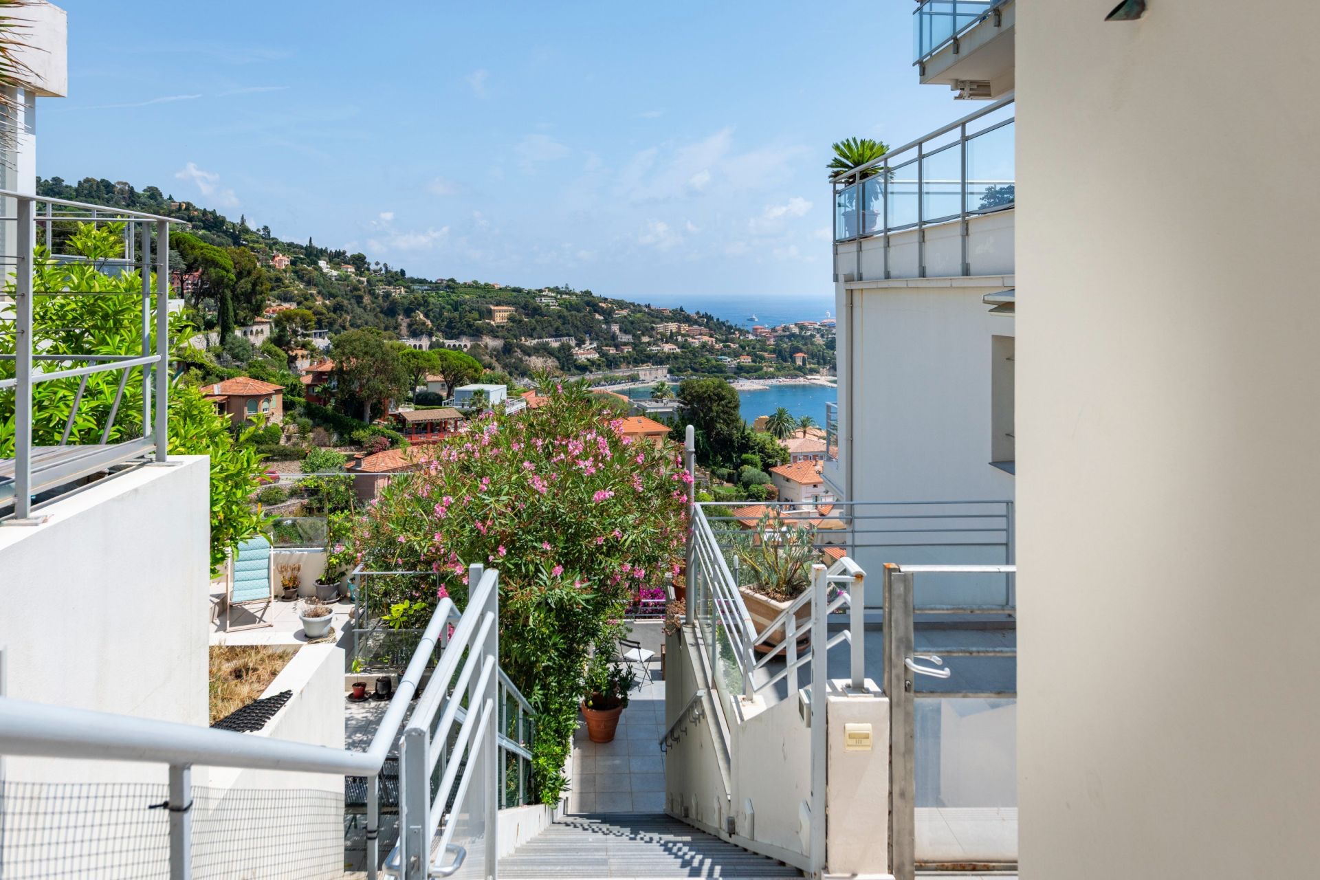 appartement 3 Pièces en vente sur VILLEFRANCHE SUR MER (06230)