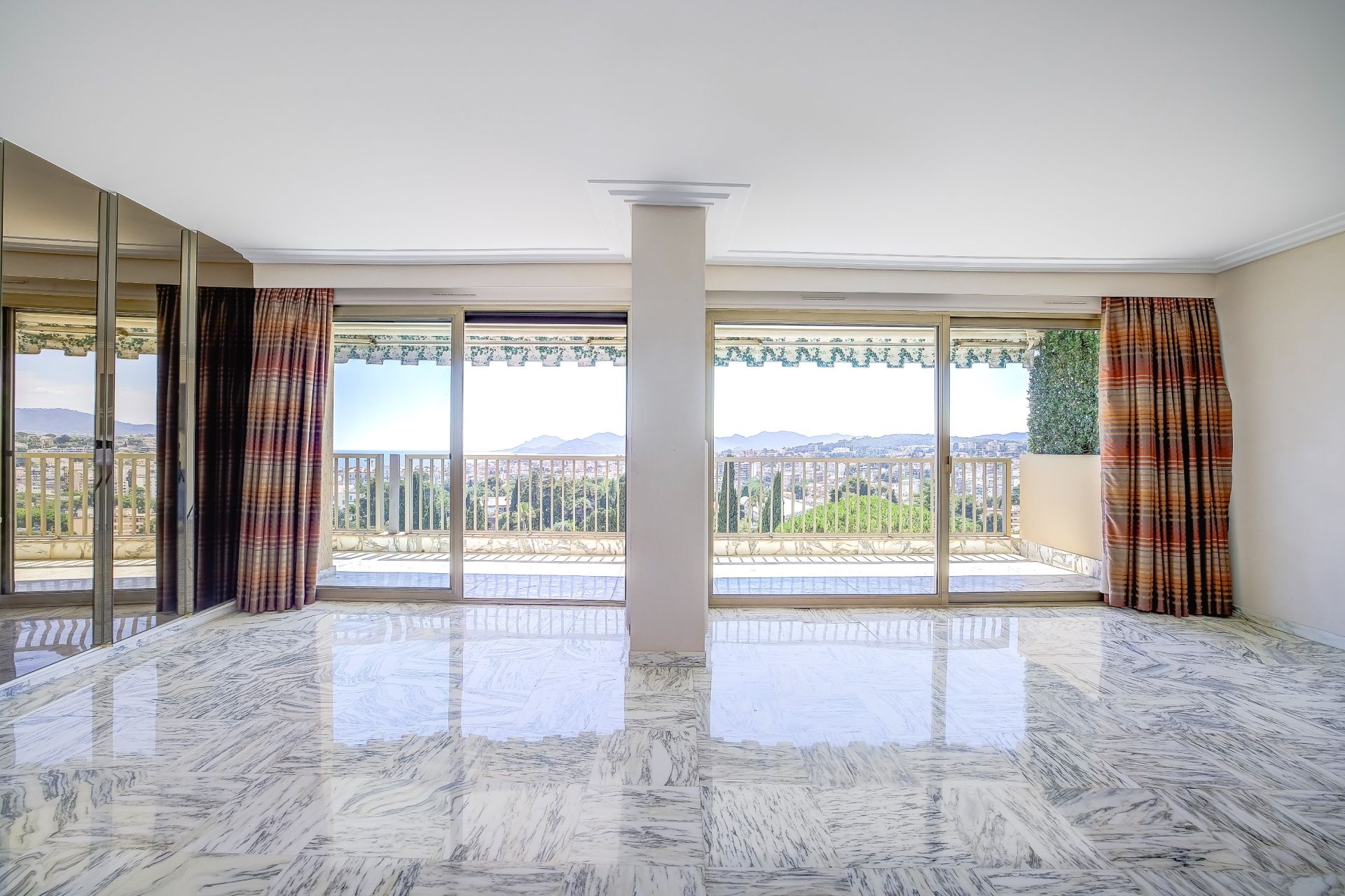 appartement 3 Pièces en vente sur CANNES (06400)
