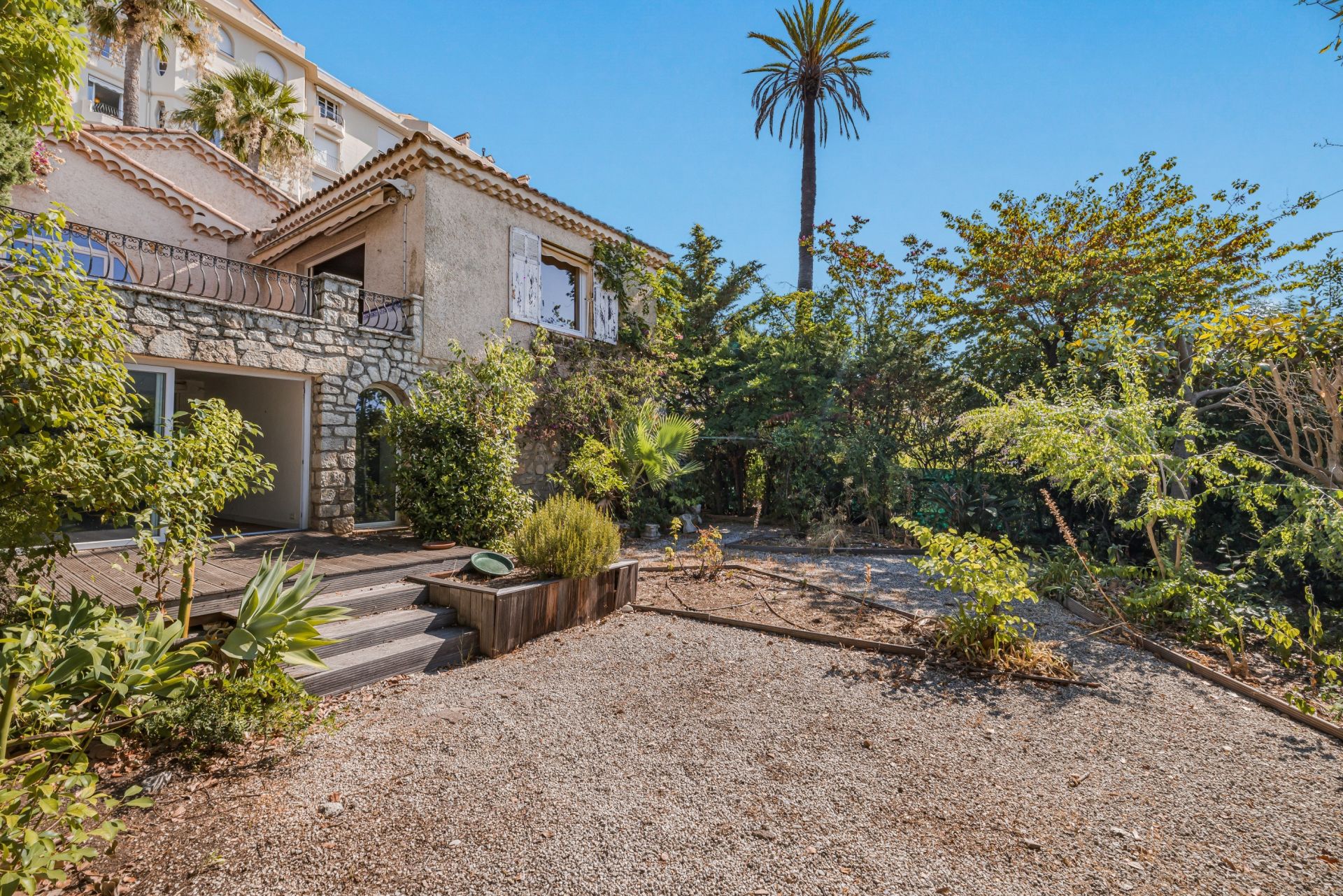 villa 8 Pièces en vente sur CANNES (06400)