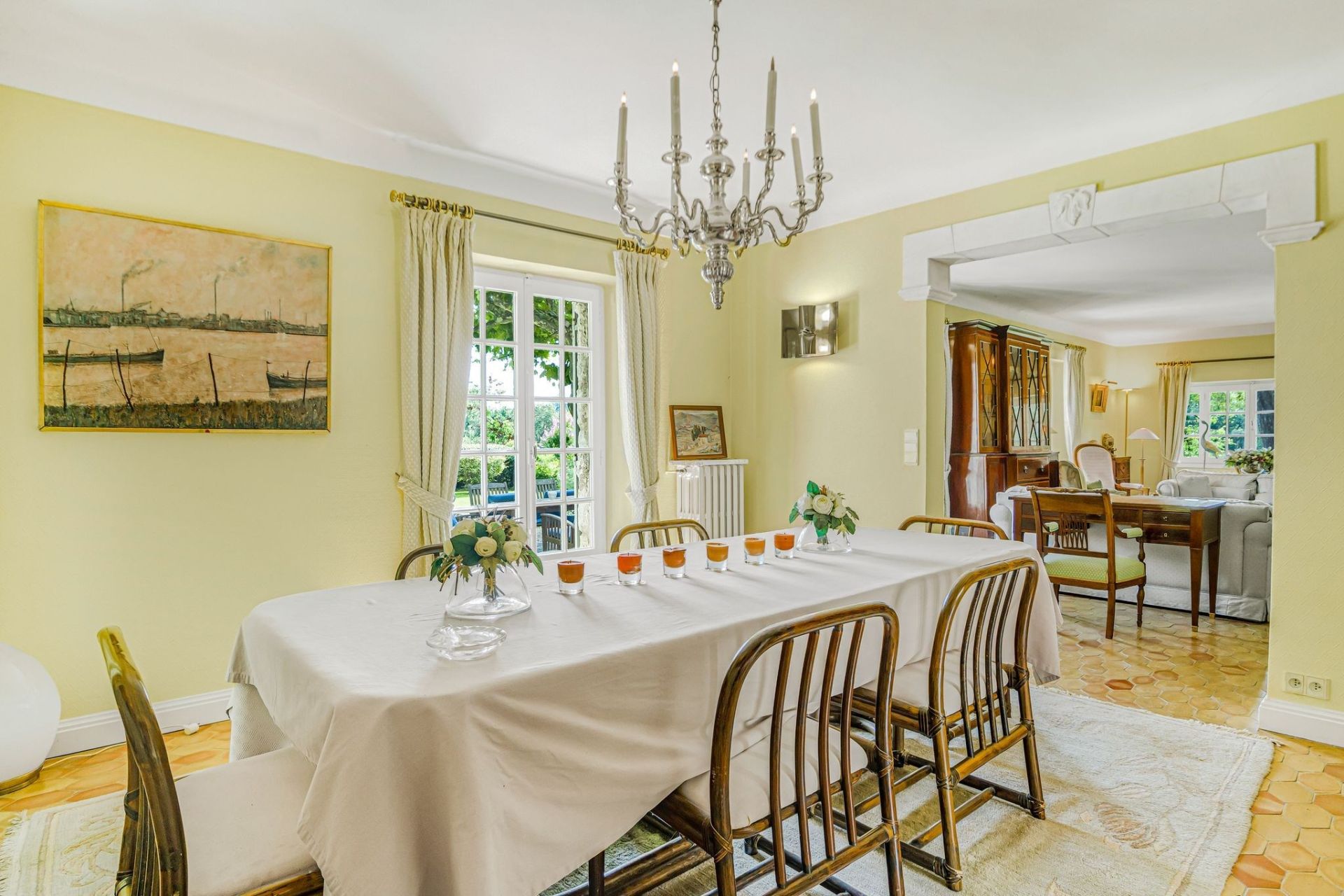 bastide 12 Pièces en vente sur CHATEAUNEUF GRASSE (06740)