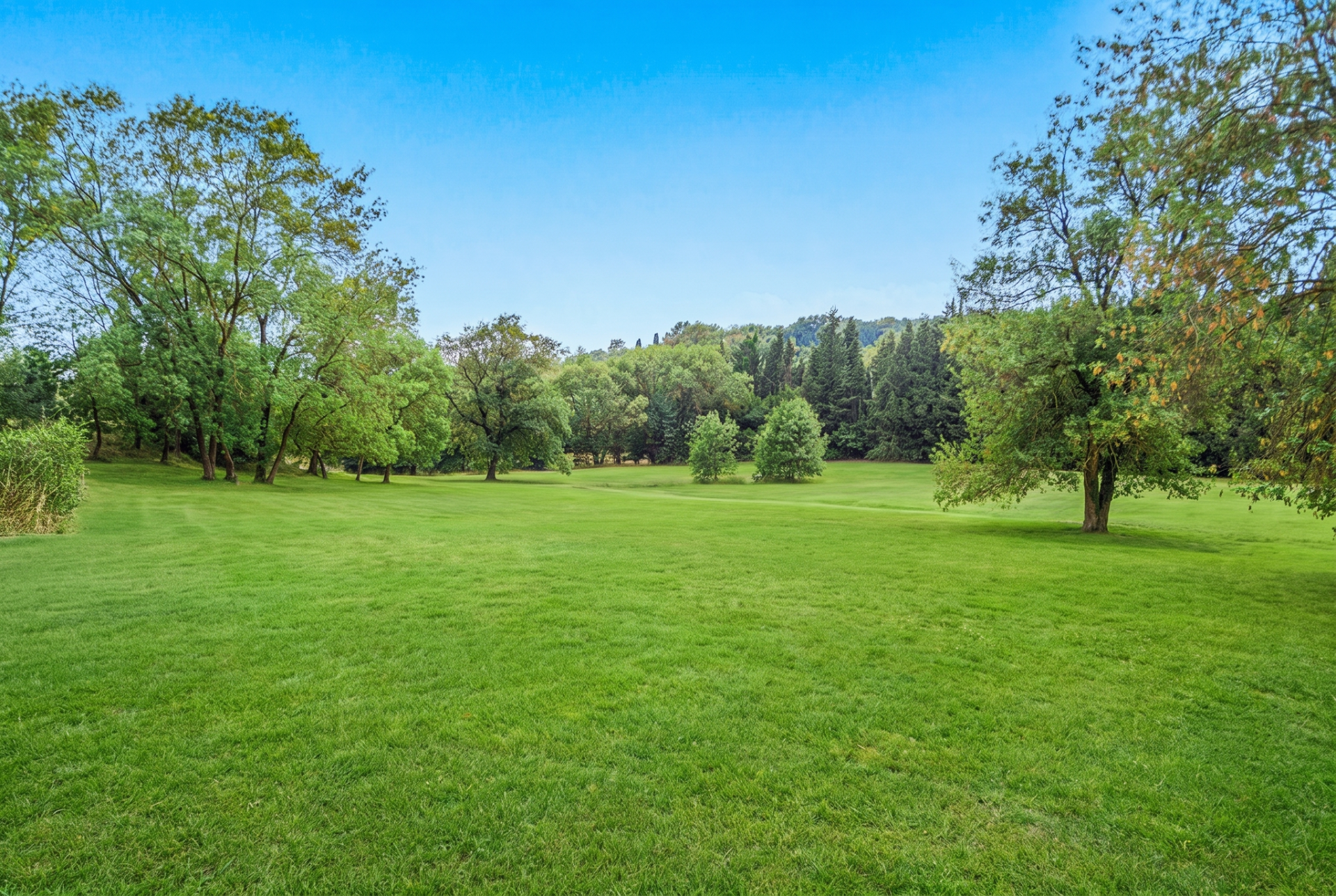 bastide 12 Pièces en vente sur CHATEAUNEUF GRASSE (06740)