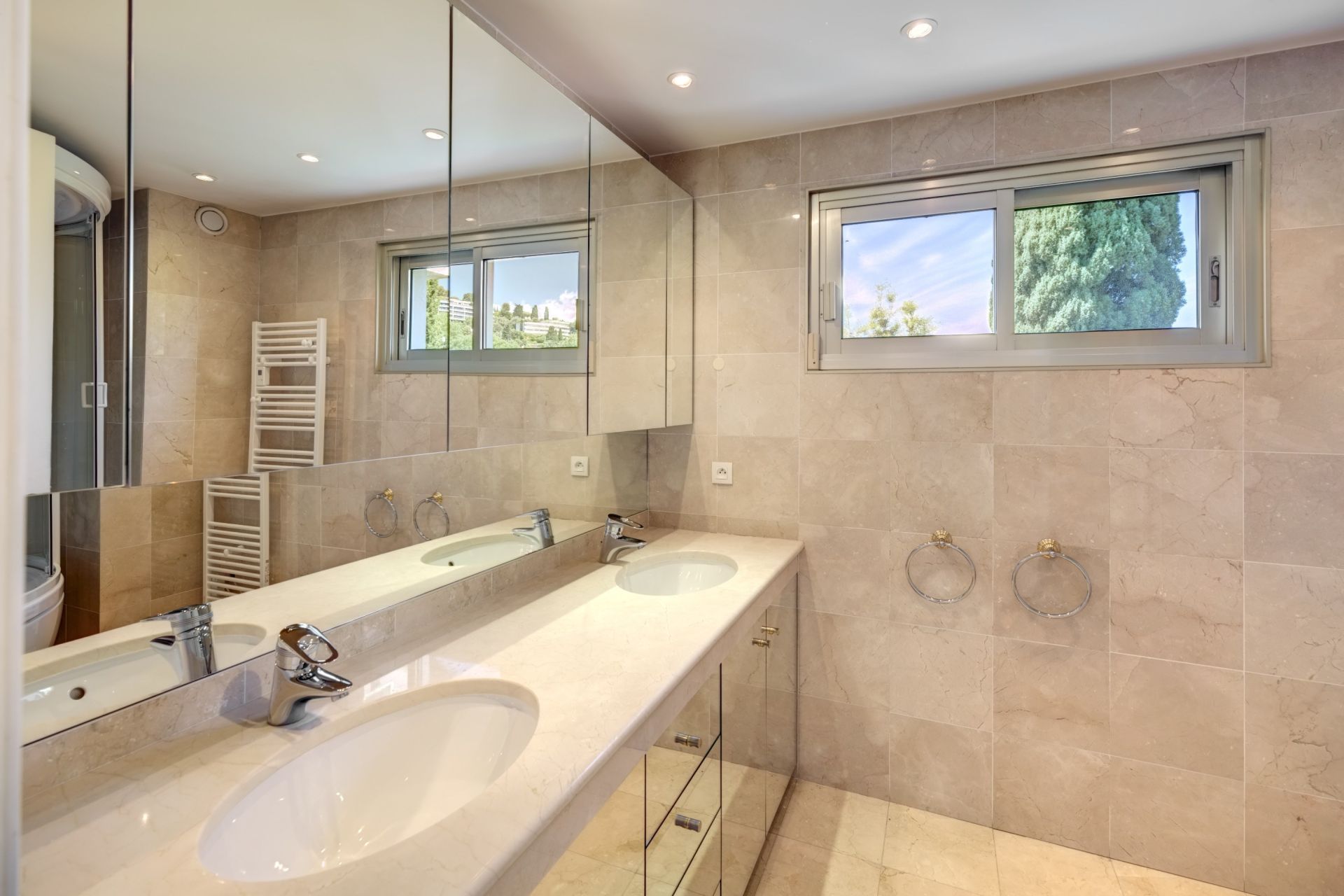 appartement 5 Pièces en vente sur LE CANNET (06110)