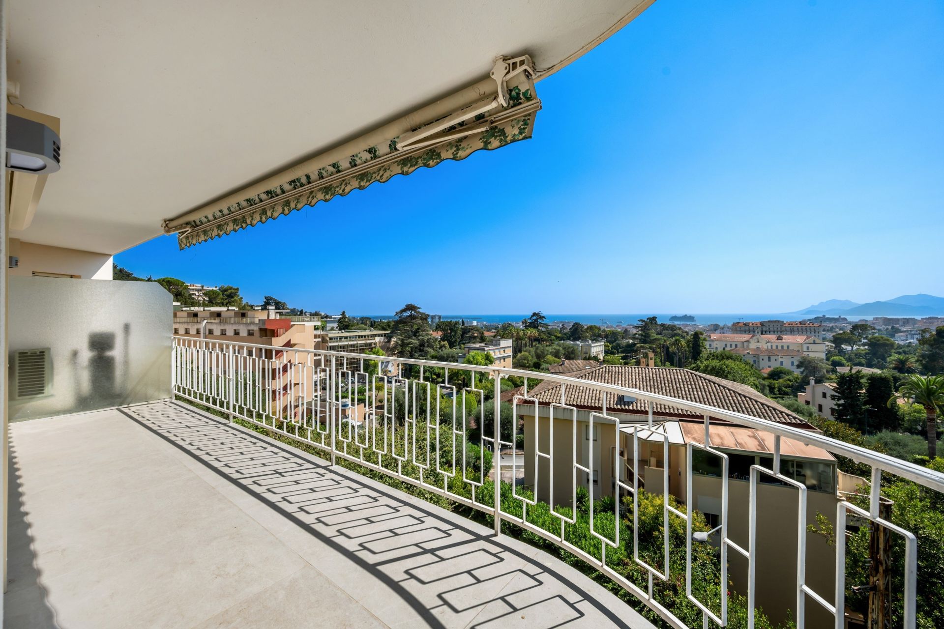 appartement 3 Pièces en vente sur CANNES (06400)