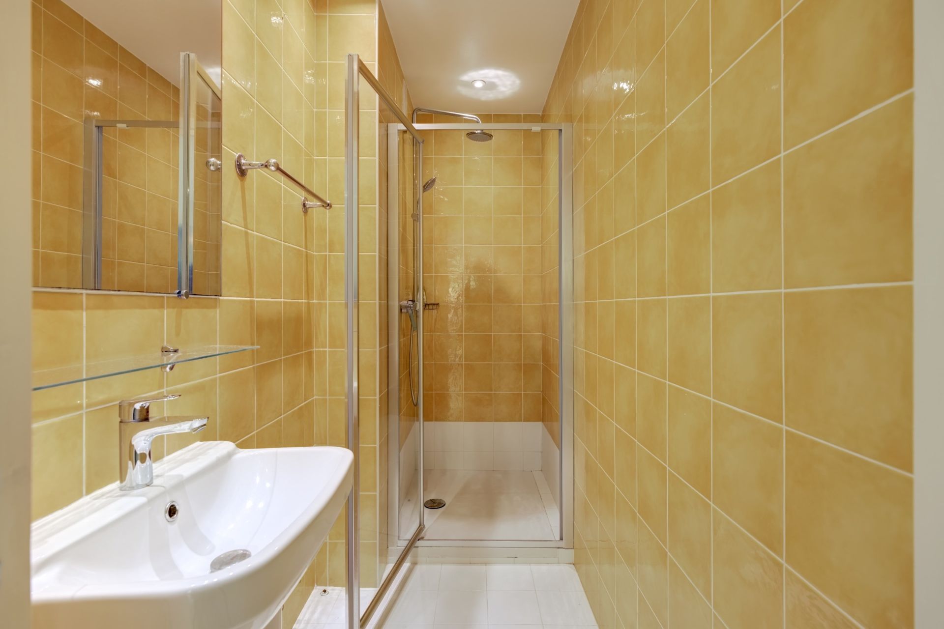 apartment 3 Rooms for sale on CANNES (06400)