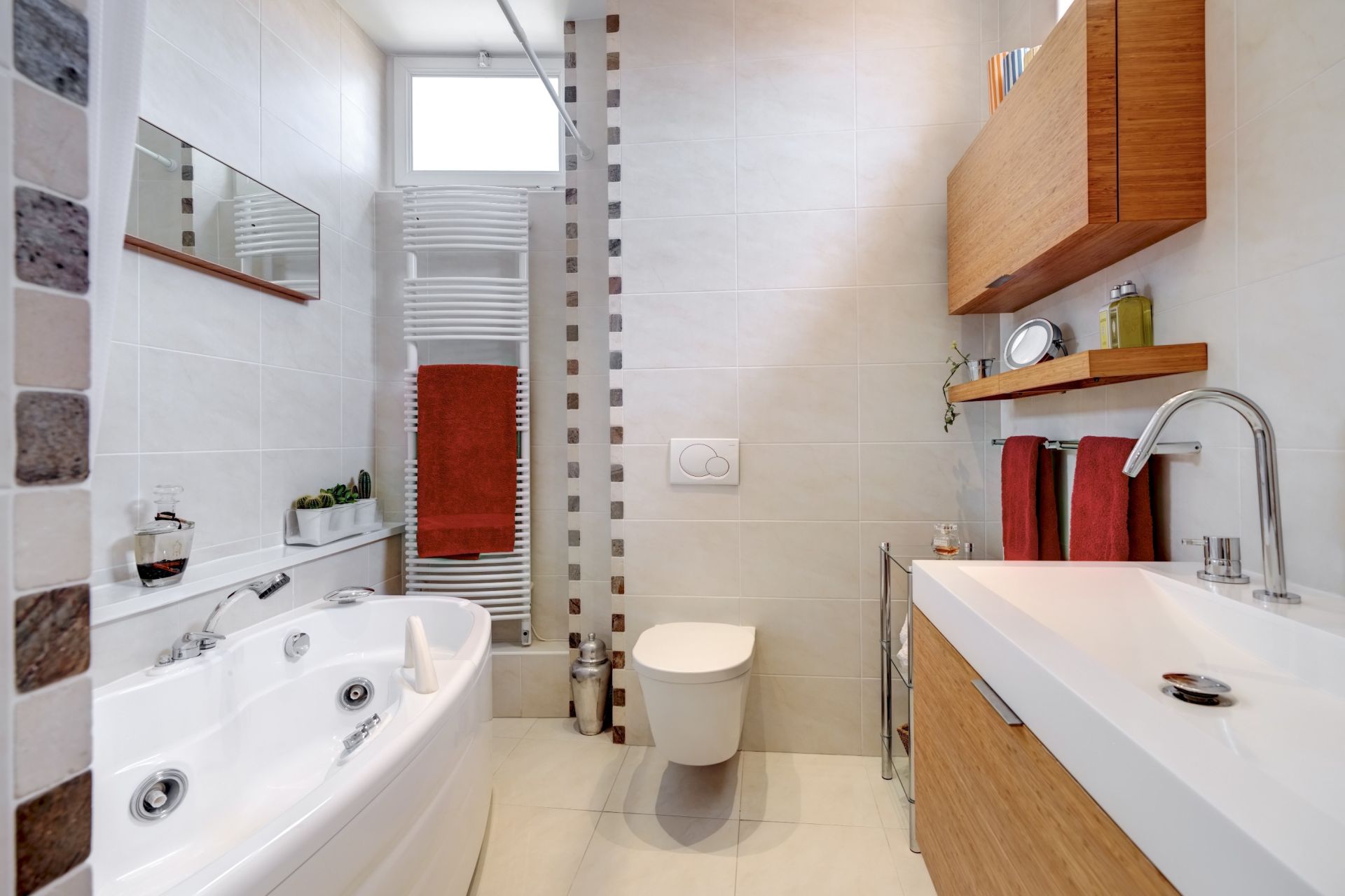 apartment 4 Rooms for sale on CANNES (06400)