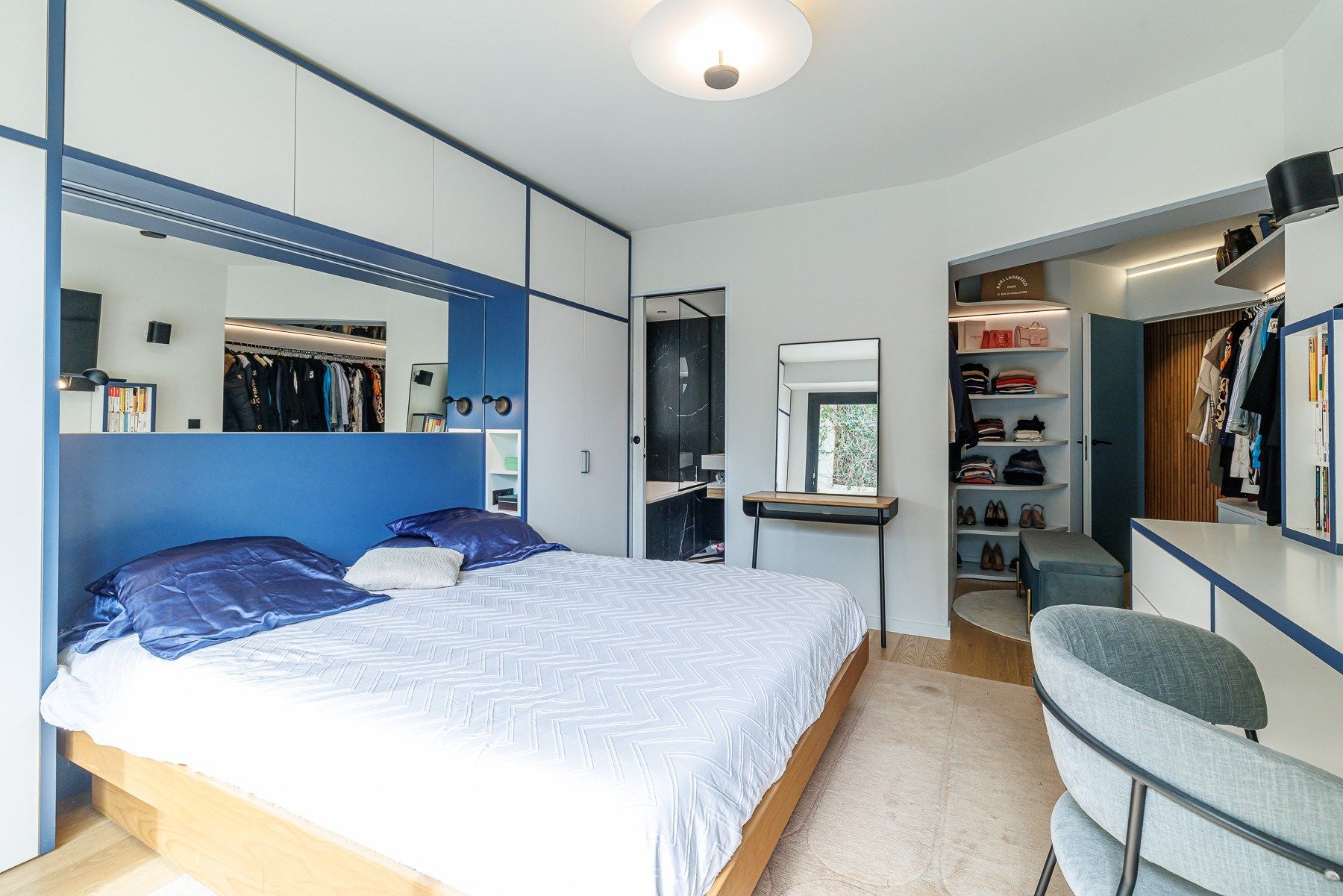 apartment 5 Rooms for sale on NICE (06000)