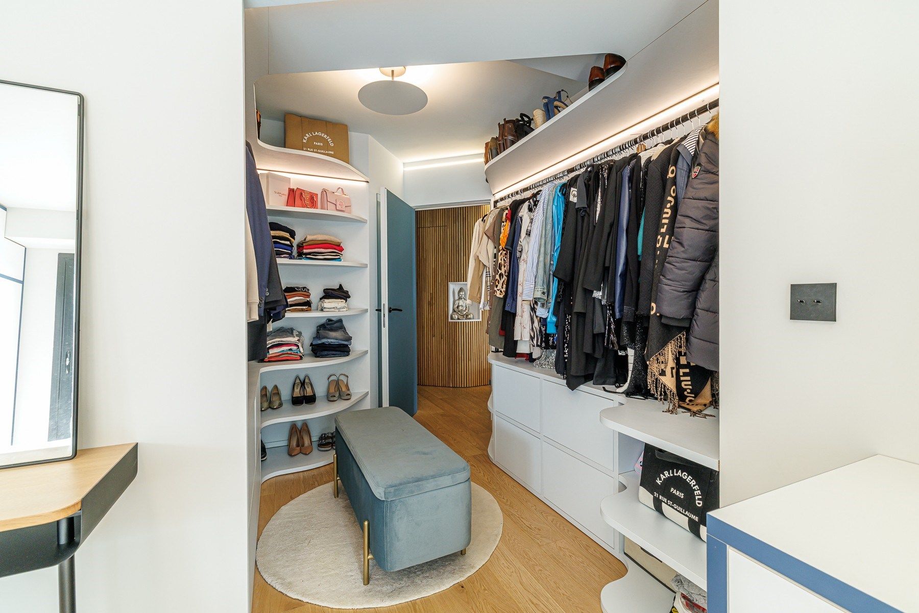 apartment 5 Rooms for sale on NICE (06000)