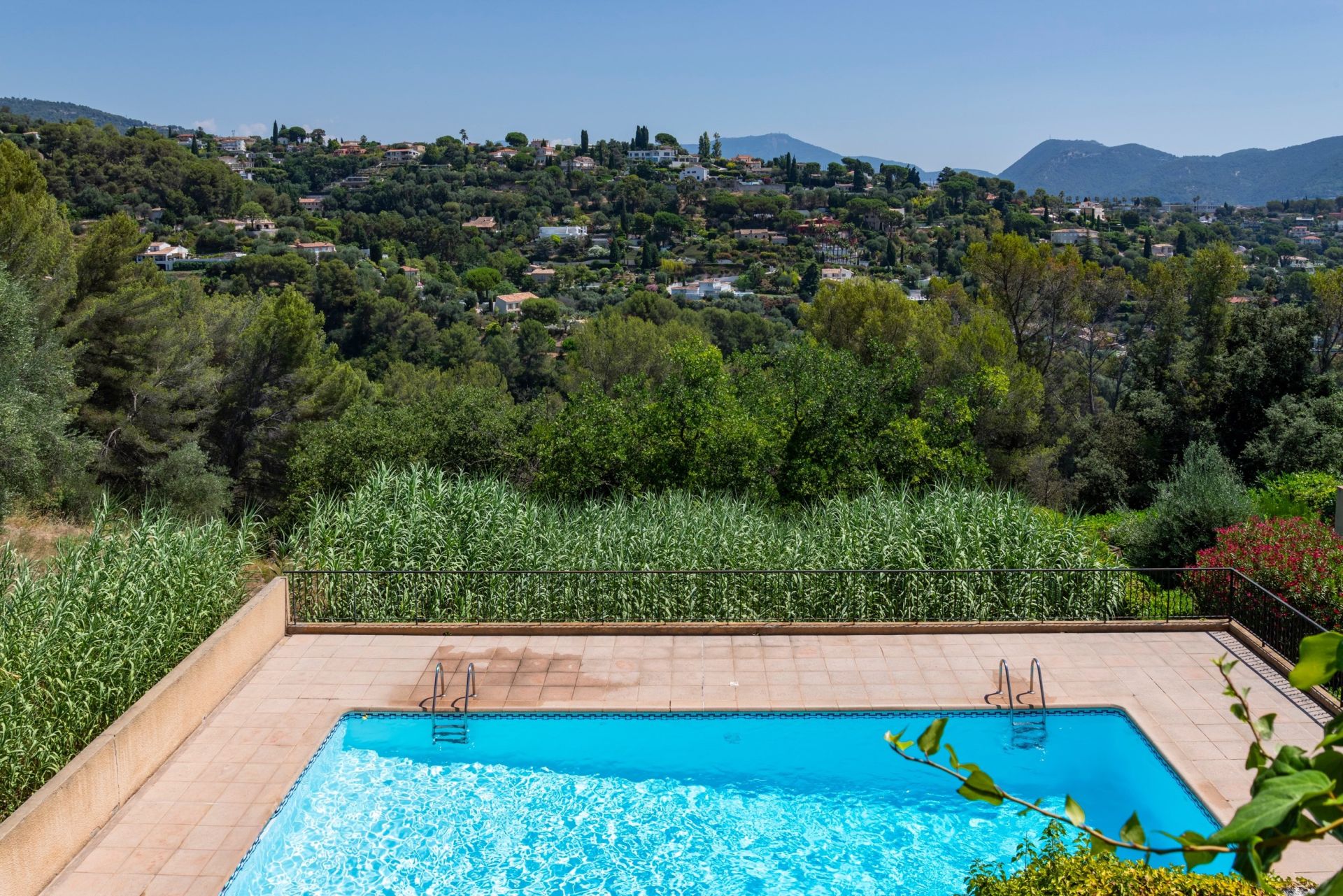 villa 6 Pièces en vente sur NICE (06000)