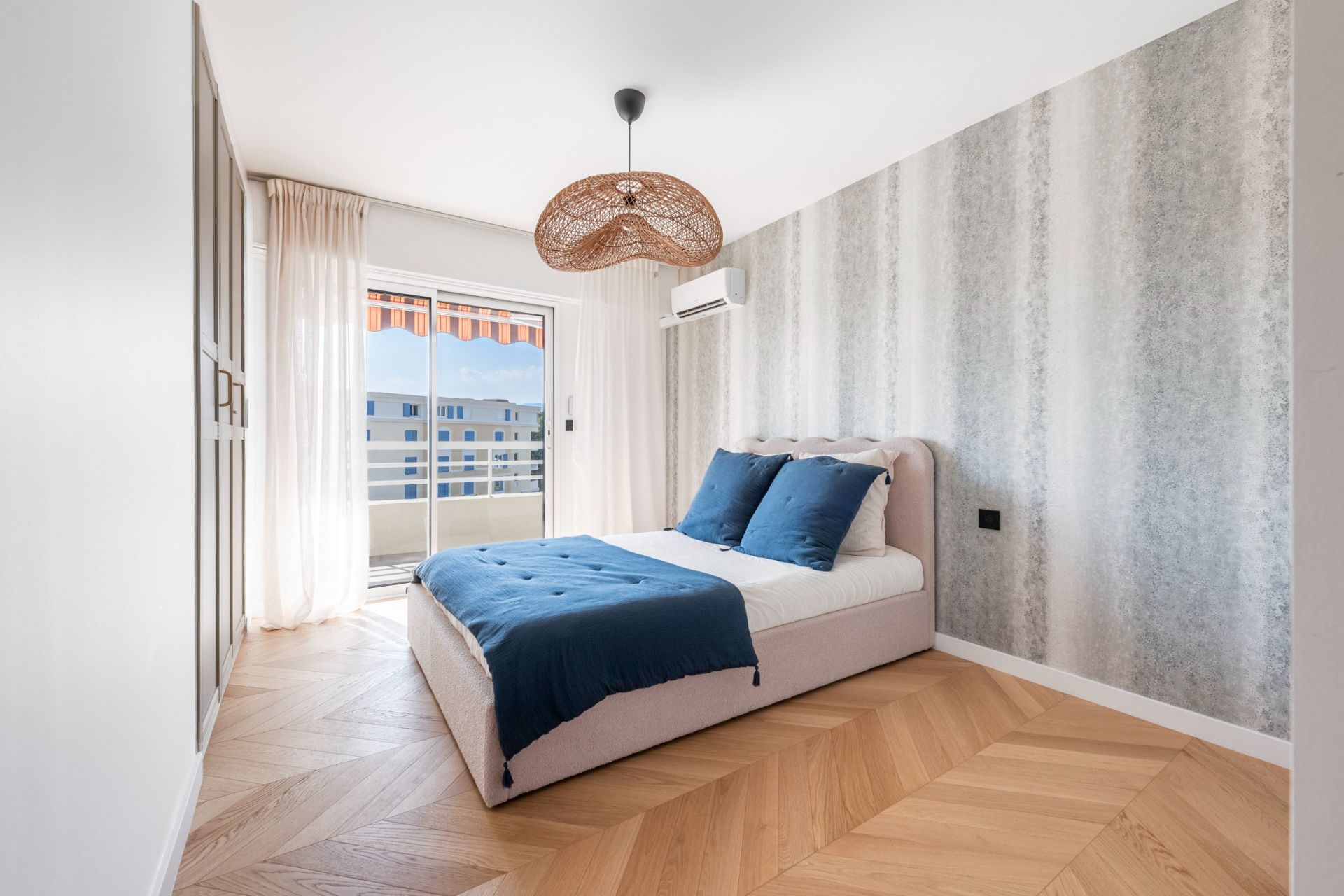 appartement 4 Pièces en vente sur CAGNES SUR MER (06800)