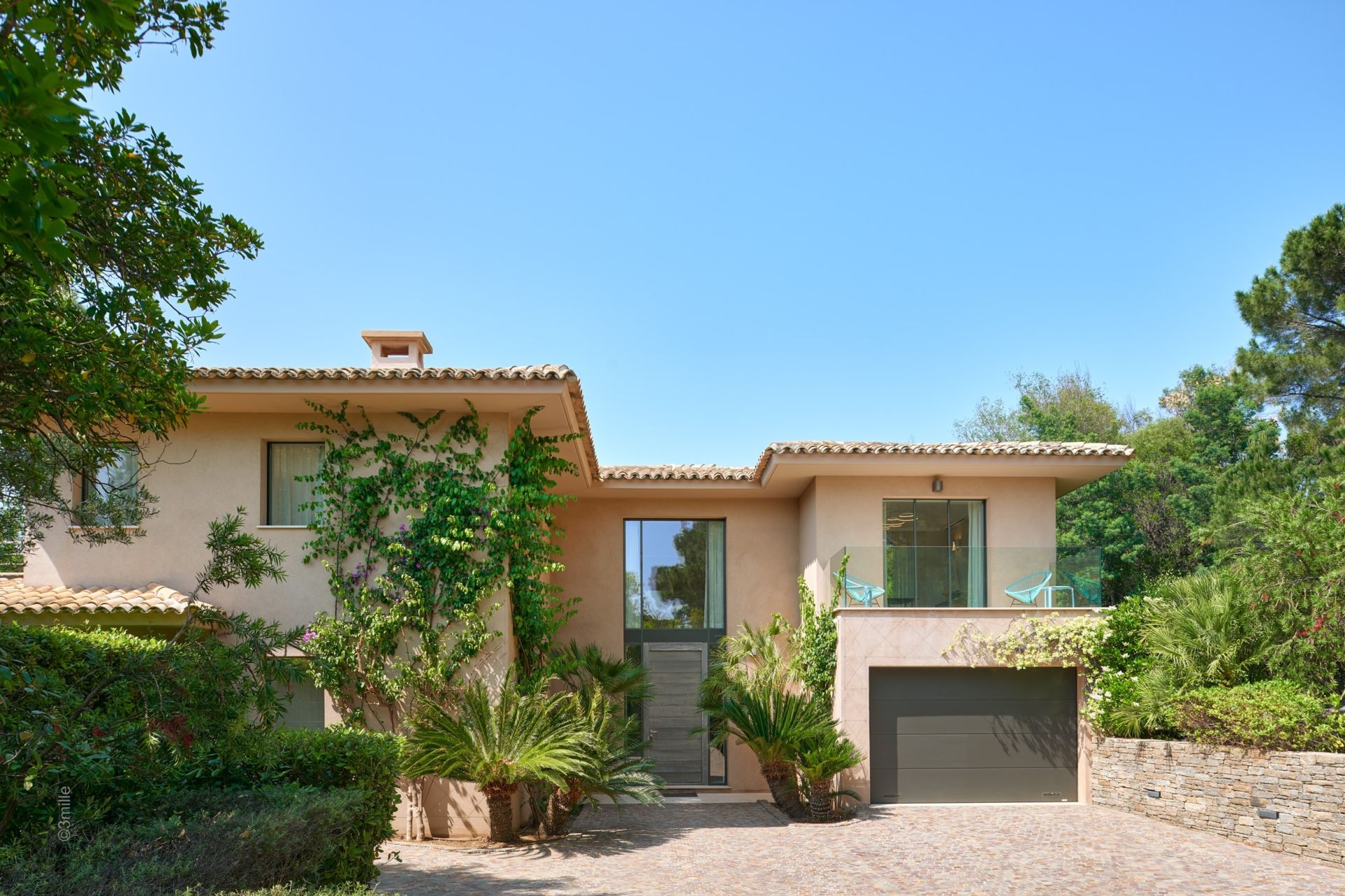 maison provençale 9 Pièces en vente sur ST TROPEZ (83990)
