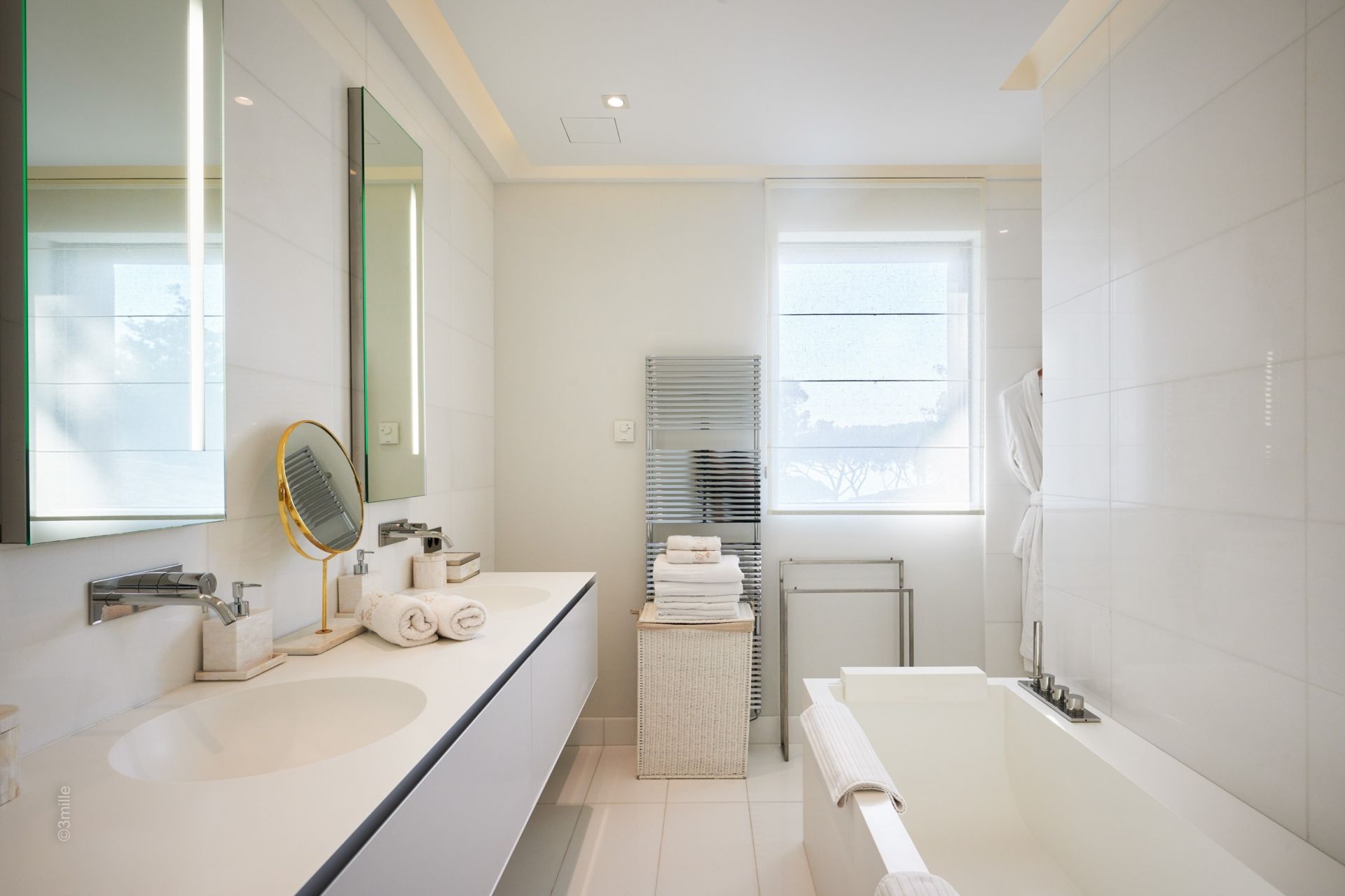 maison provençale 9 Pièces en vente sur ST TROPEZ (83990)