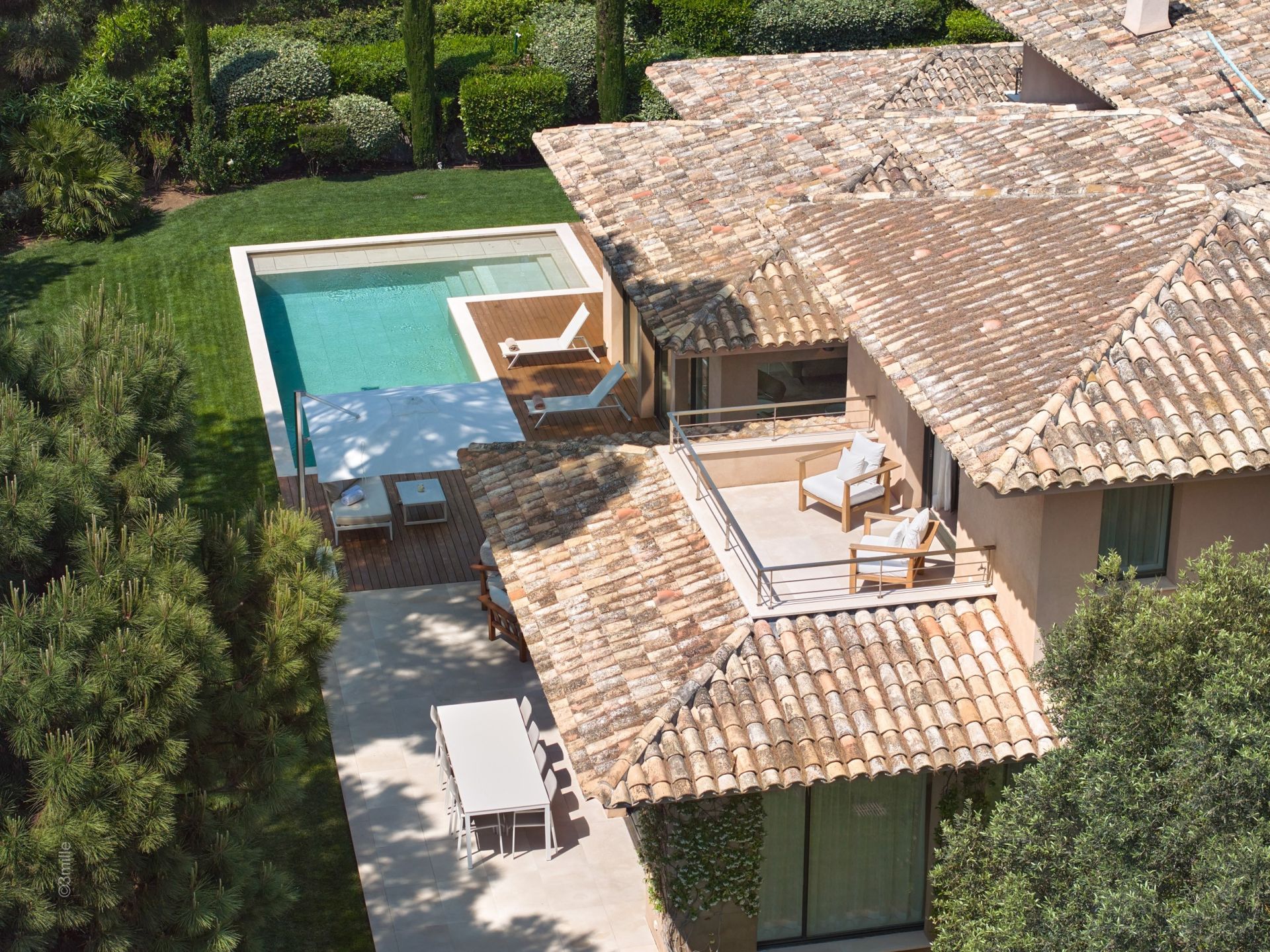 maison provençale 9 Pièces en vente sur ST TROPEZ (83990)