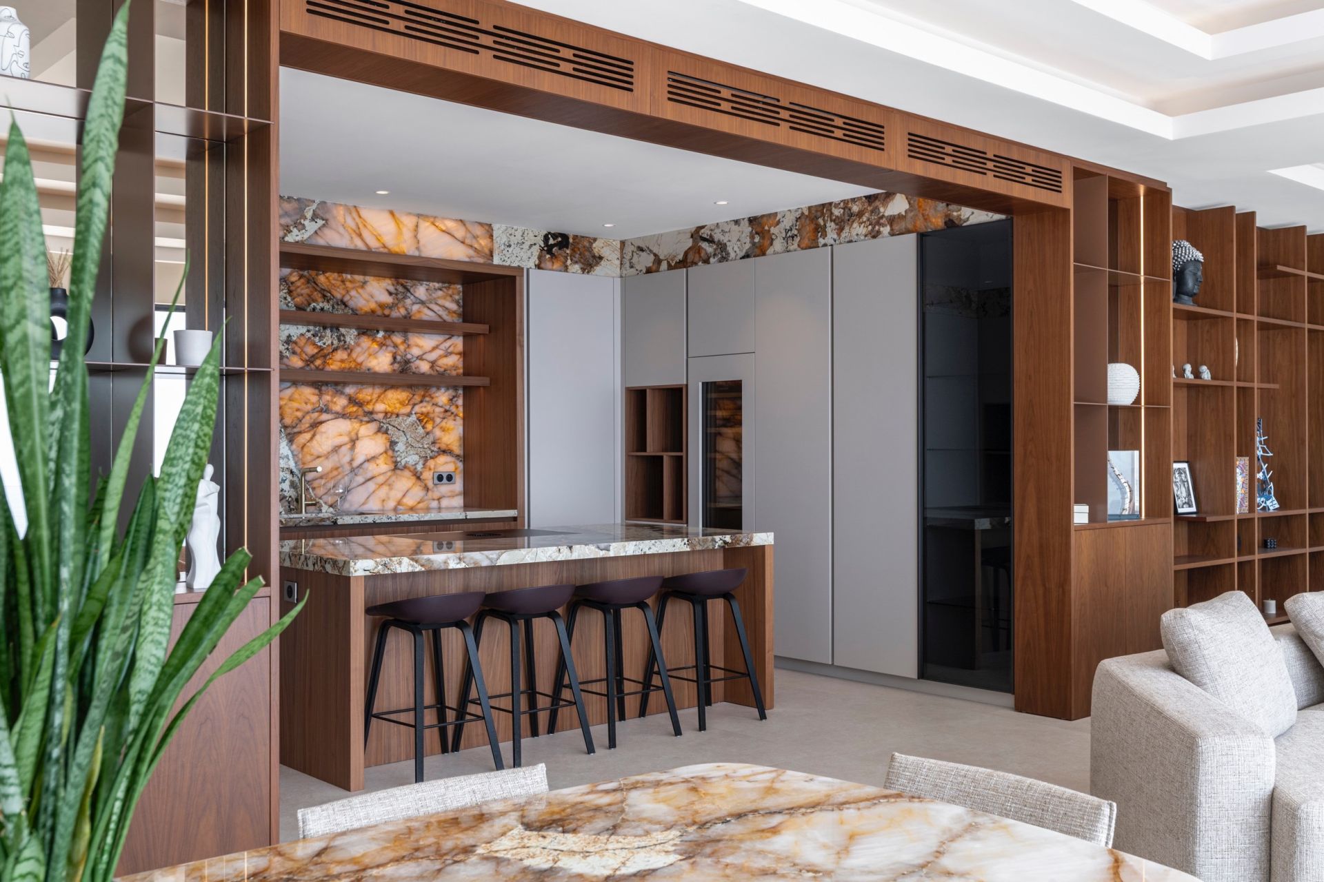 villa 6 Pièces en vente sur BEAUSOLEIL (06240)