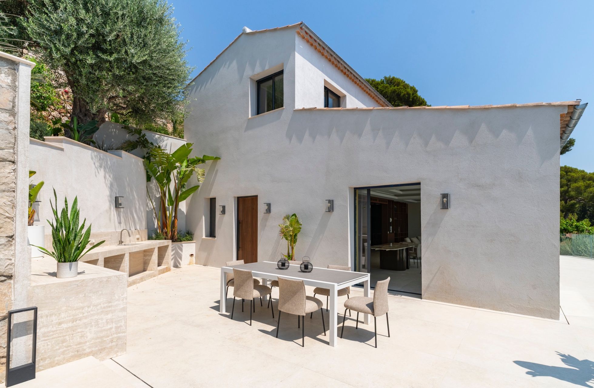 villa 6 Pièces en vente sur BEAUSOLEIL (06240)