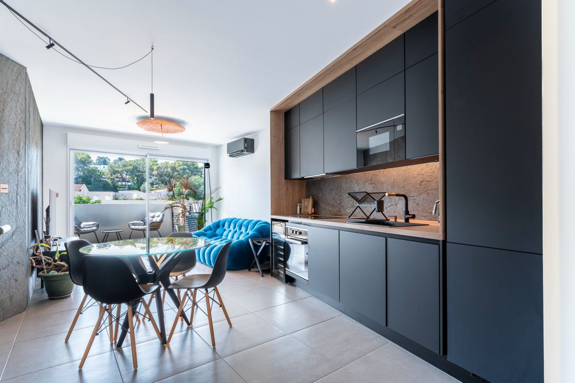 apartment 2 Rooms for sale on VILLENEUVE LOUBET (06270)