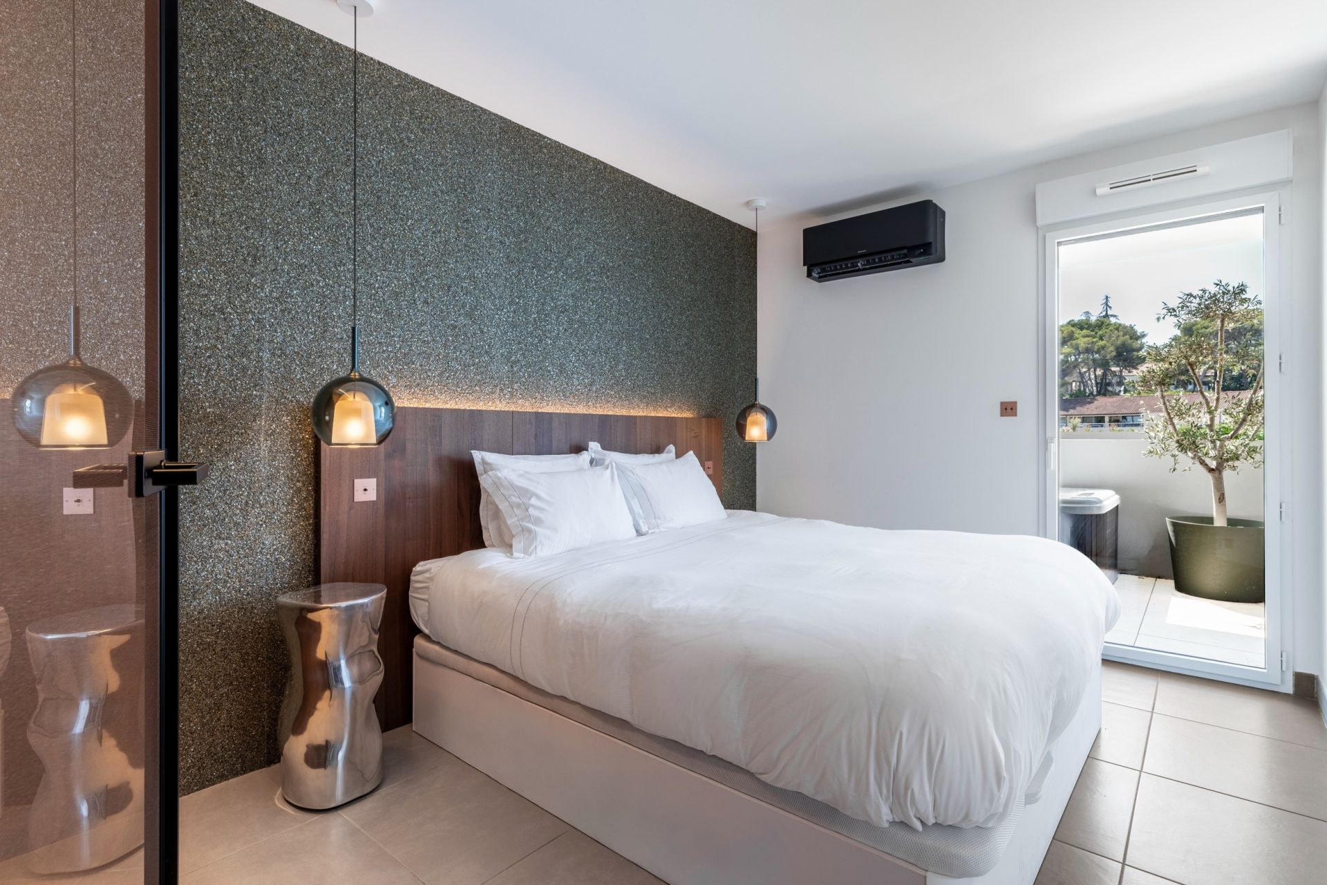 apartment 2 Rooms for sale on VILLENEUVE LOUBET (06270)