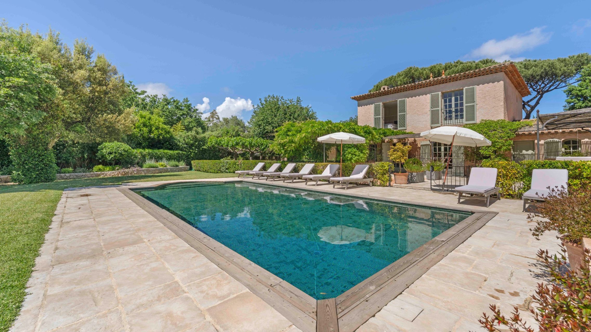 villa 9 Pièces en vente sur RAMATUELLE (83350)