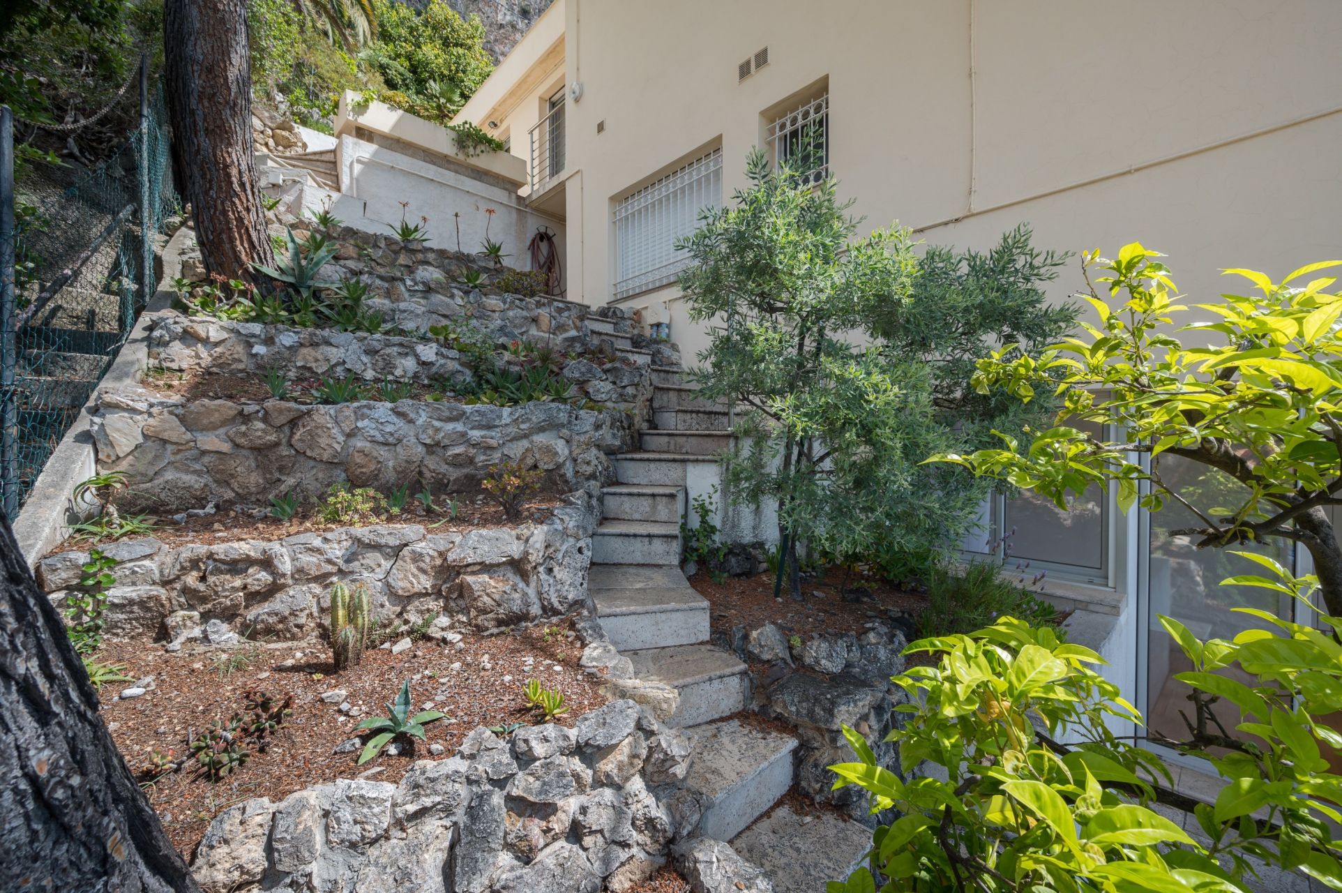 triplex 5 Pièces en vente sur EZE (06360)