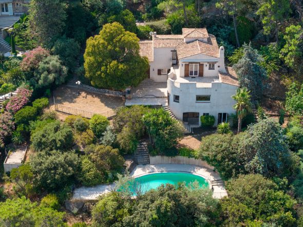Vente Villa Théoule-sur-Mer 8&nbsp;Pièces 250&nbsp;m²