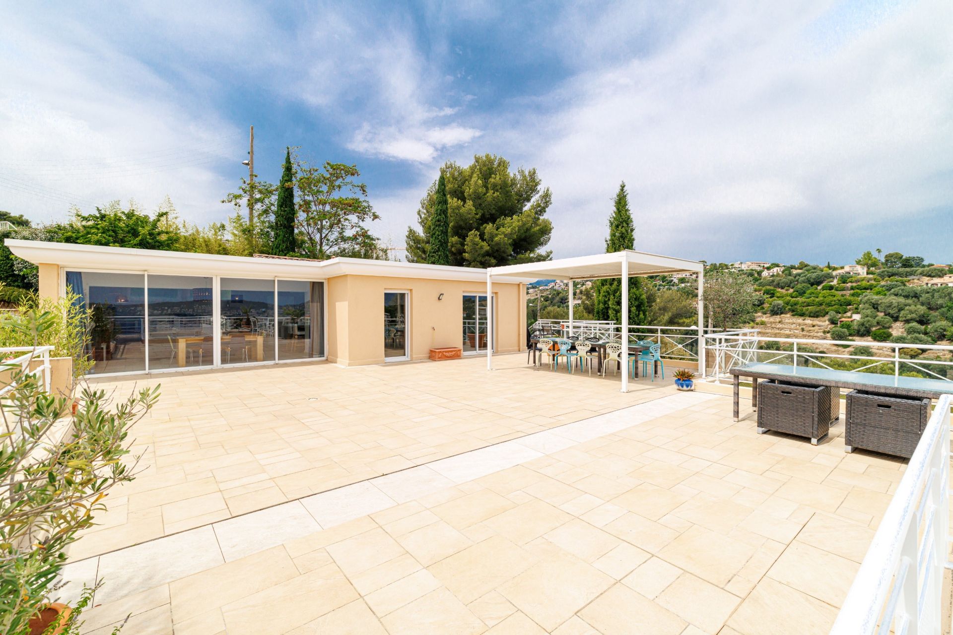 appartement 6 Pièces en vente sur NICE (06000)
