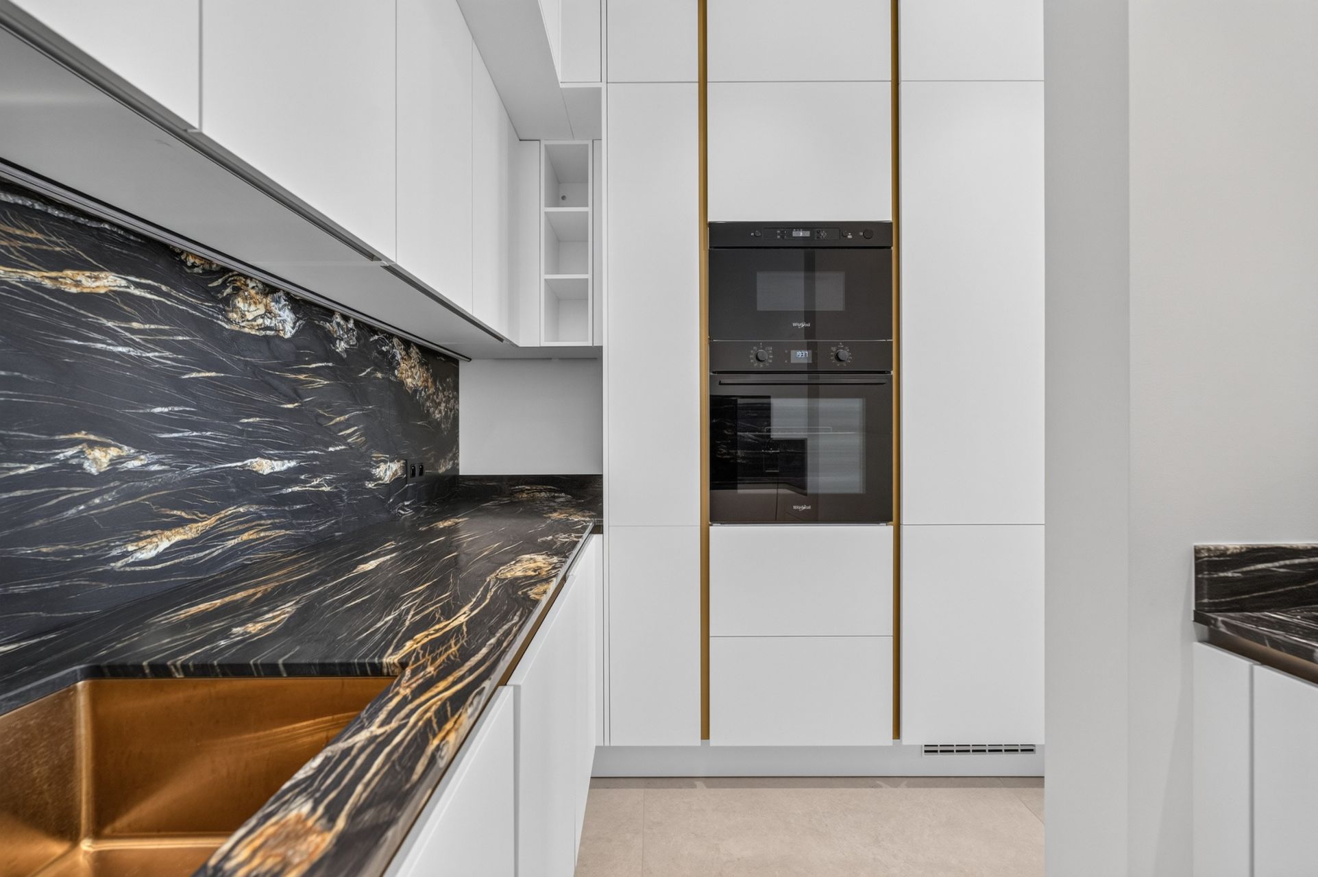 apartment 3 Rooms for sale on CANNES (06400)