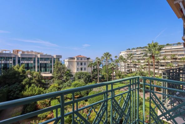 Sale Apartment Cannes 4&nbsp;Rooms 145&nbsp;m²