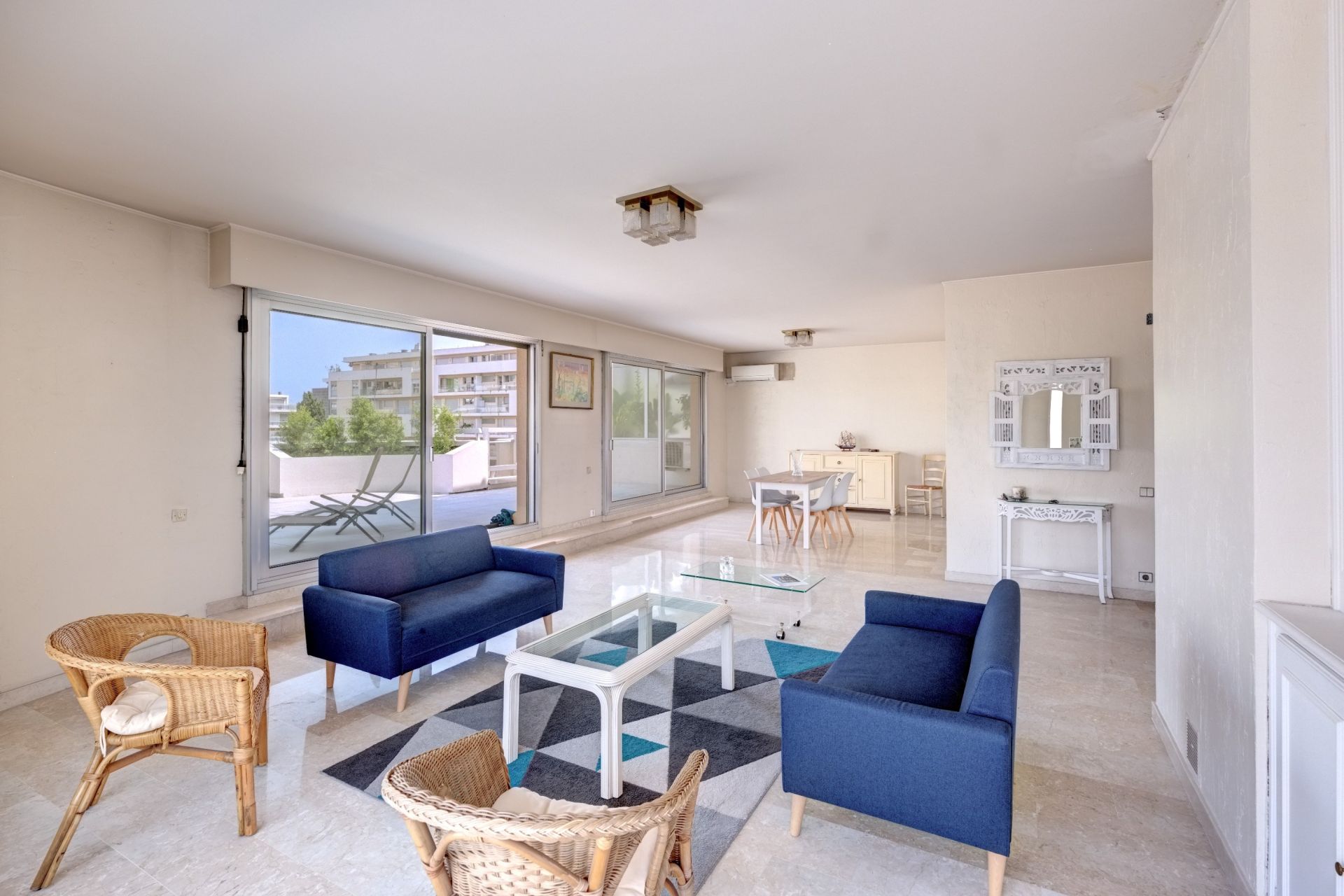 appartement 6 Pièces en vente sur CANNES (06400)