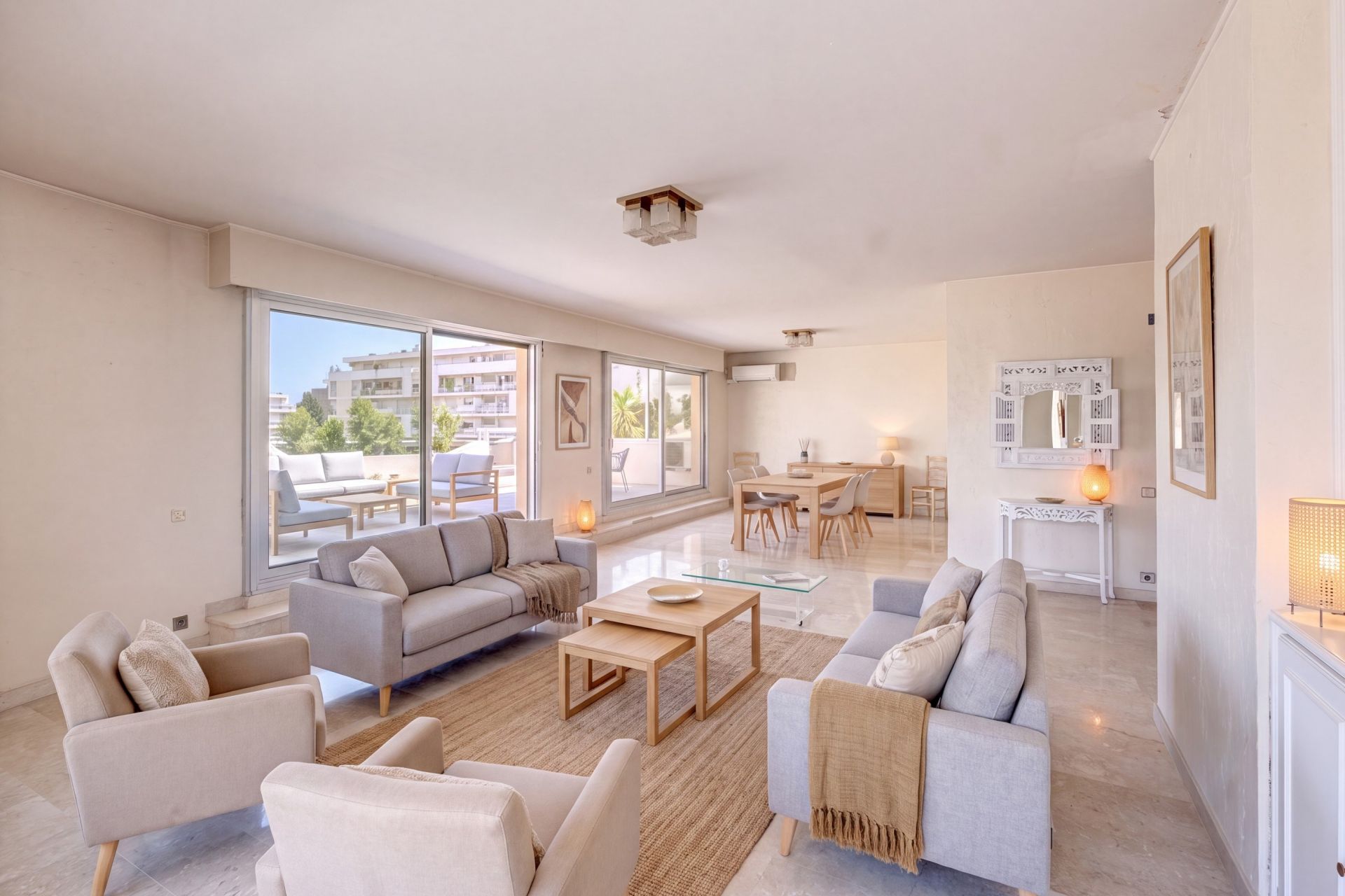 appartement 6 Pièces en vente sur CANNES (06400)