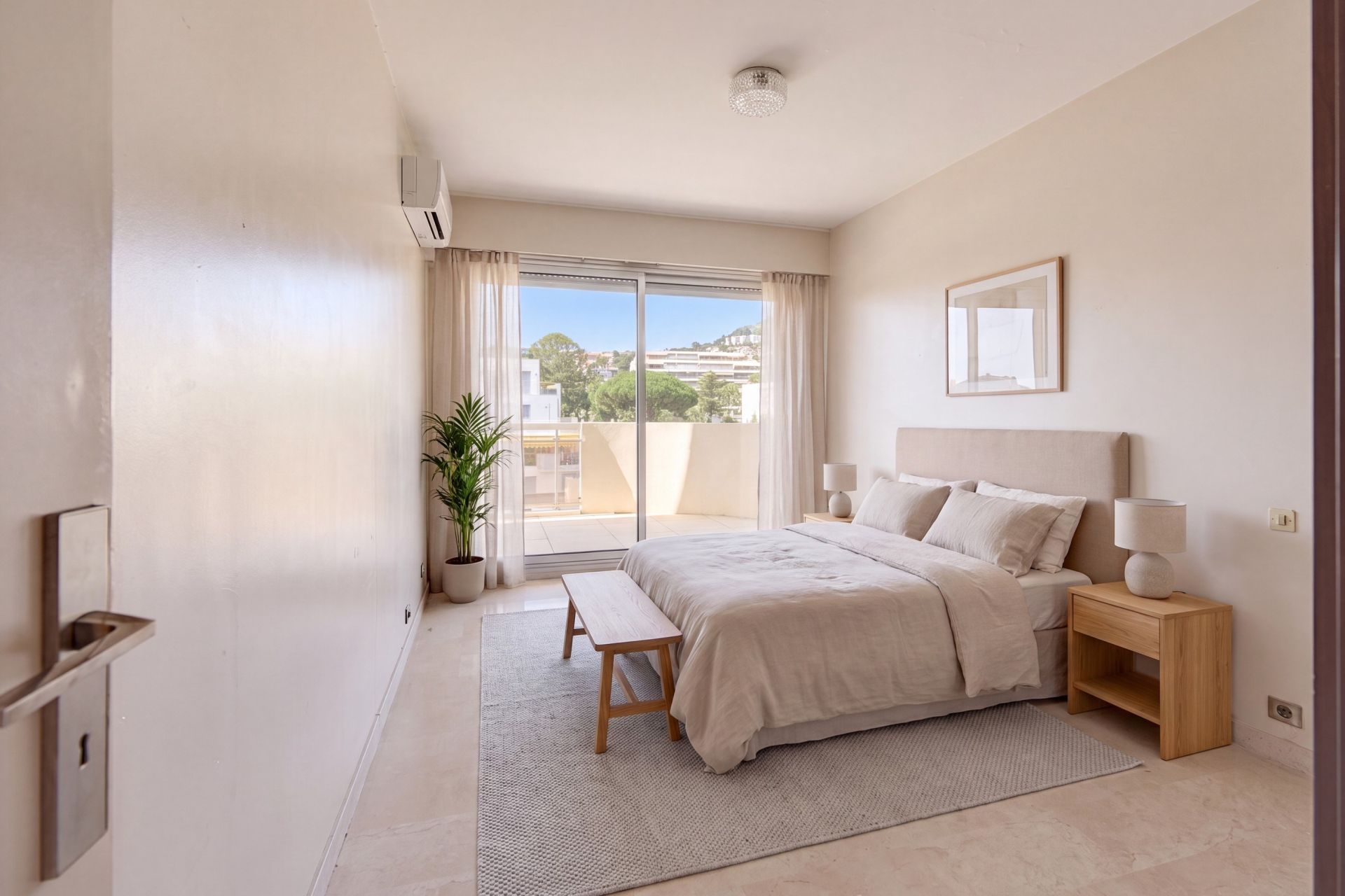 appartement 6 Pièces en vente sur CANNES (06400)
