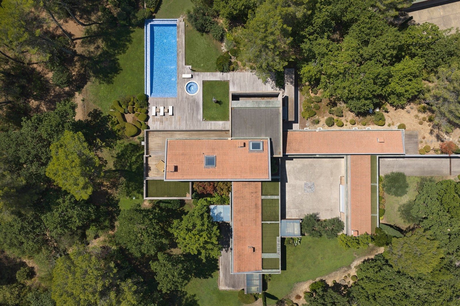 maison contemporaine 6 Pièces en vente sur FAYENCE (83440)