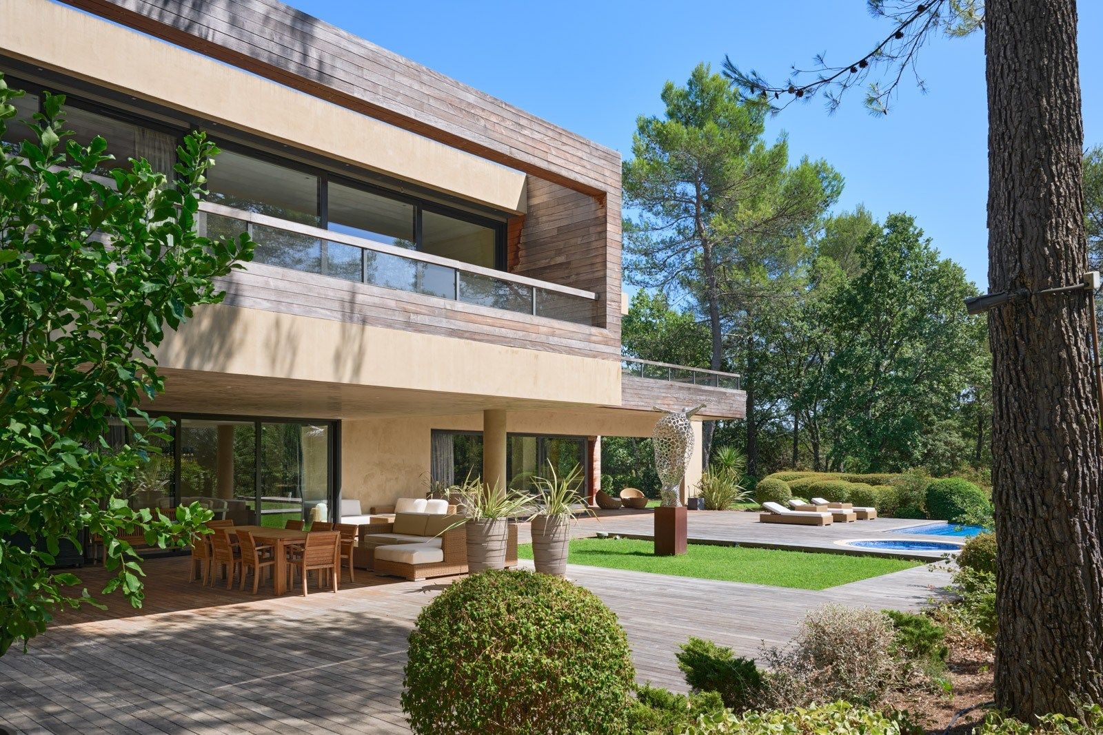 maison contemporaine 6 Pièces en vente sur FAYENCE (83440)