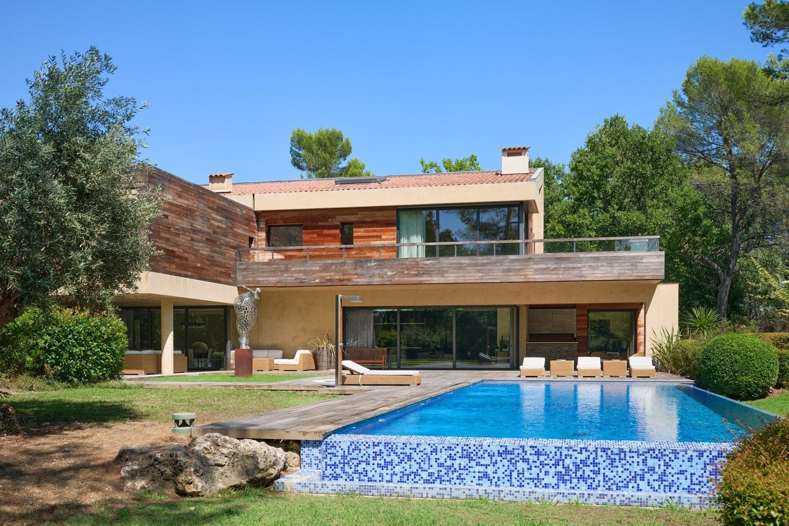 maison contemporaine 6 Pièces en vente sur FAYENCE (83440)