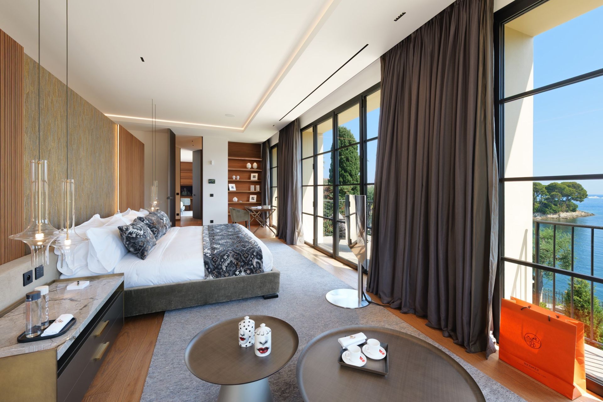 contemporary house 12 Rooms for sale on ST JEAN CAP FERRAT (06230)