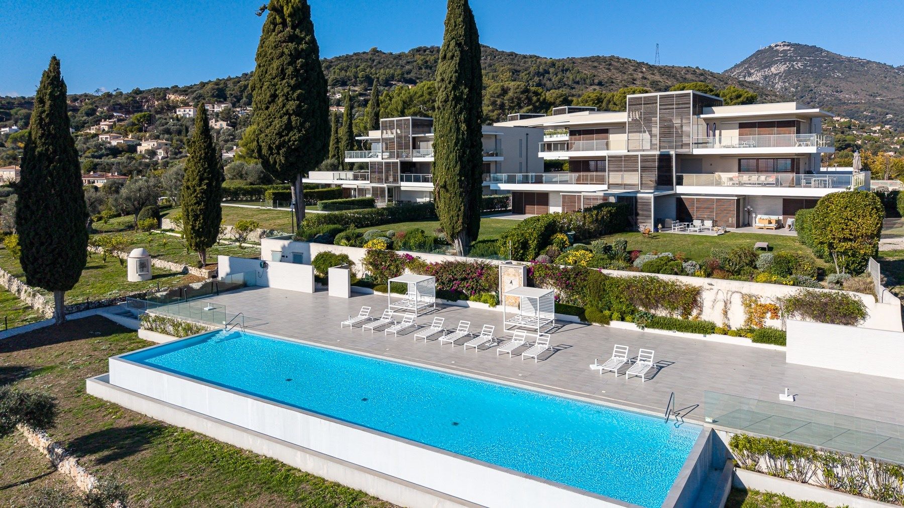 apartment 6 Rooms for sale on NICE (06000)