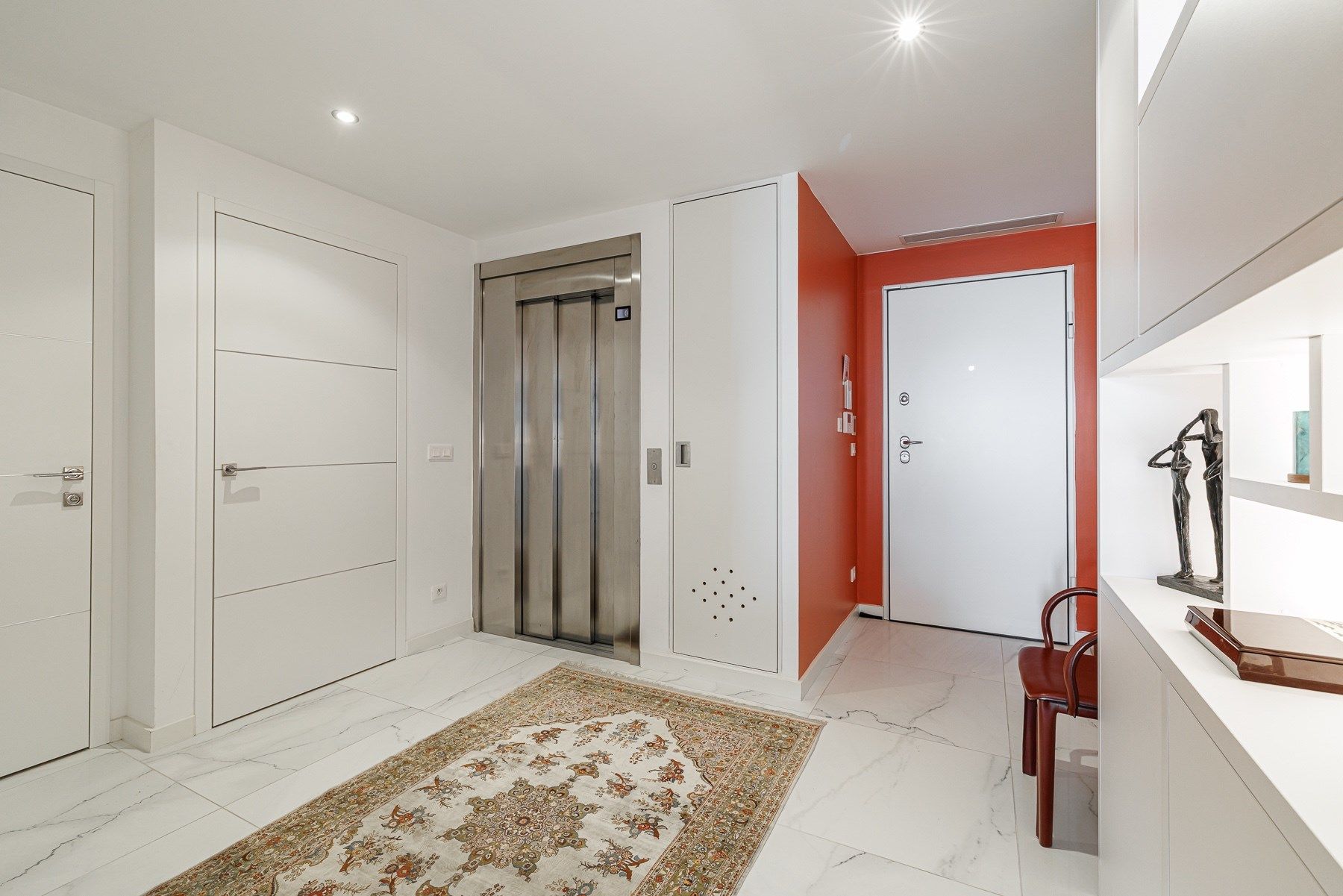 apartment 6 Rooms for sale on NICE (06000)