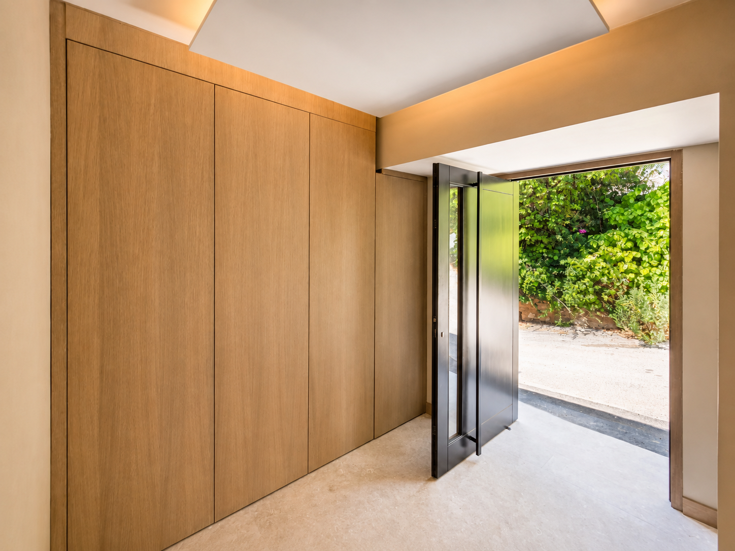 contemporary house 4 Rooms for sale on BEAULIEU SUR MER (06310)