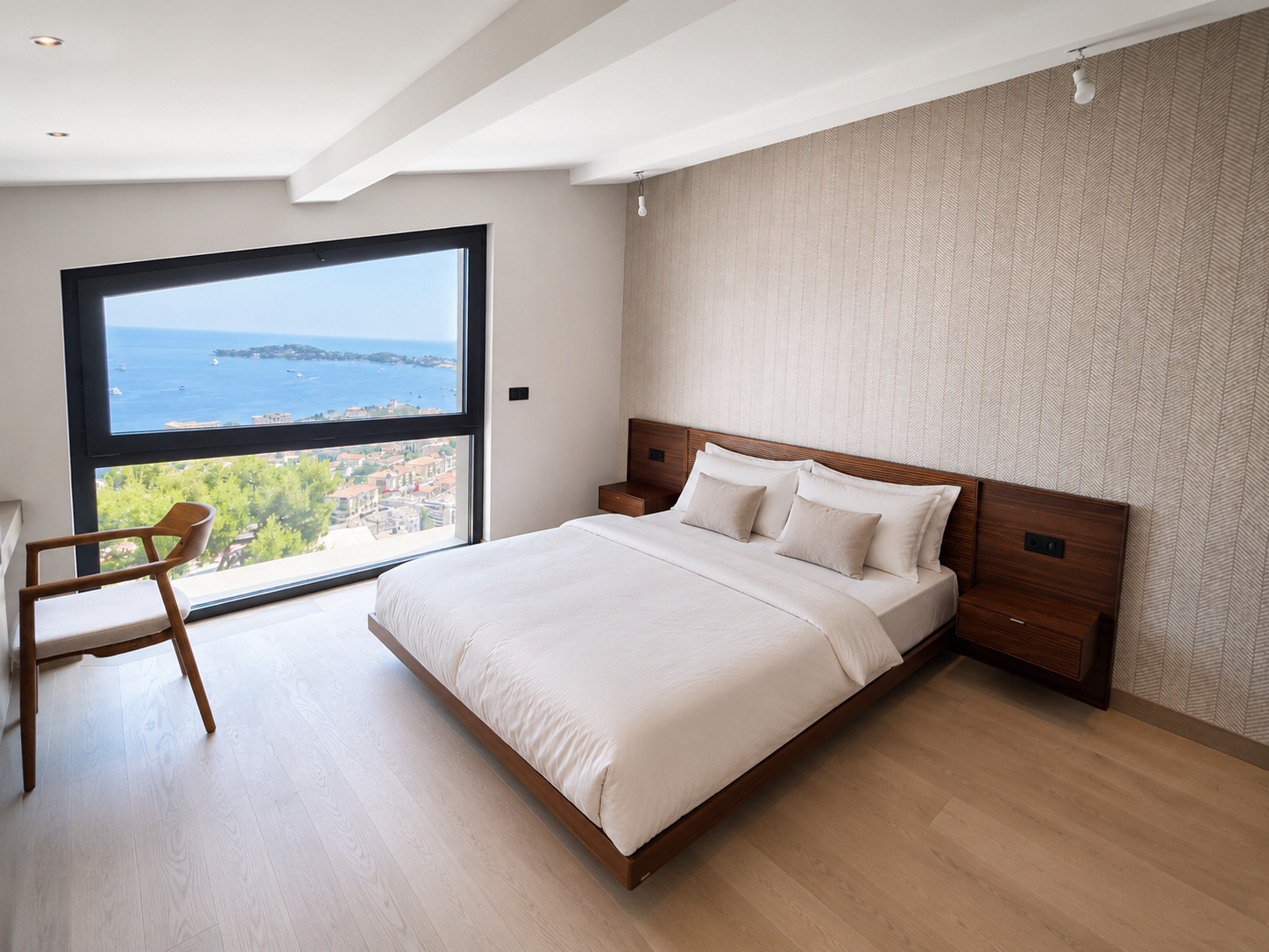 contemporary house 4 Rooms for sale on BEAULIEU SUR MER (06310)