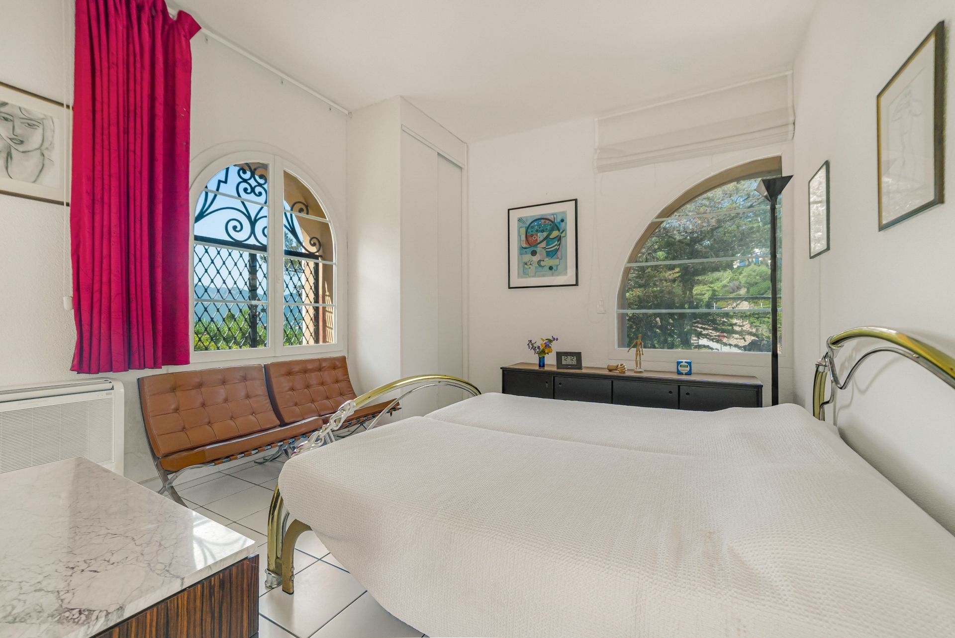 provencal house 7 Rooms for sale on THEOULE SUR MER (06590)