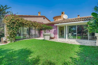 Sale Provencal house Théoule-sur-Mer 7&nbsp;Rooms 220&nbsp;m²