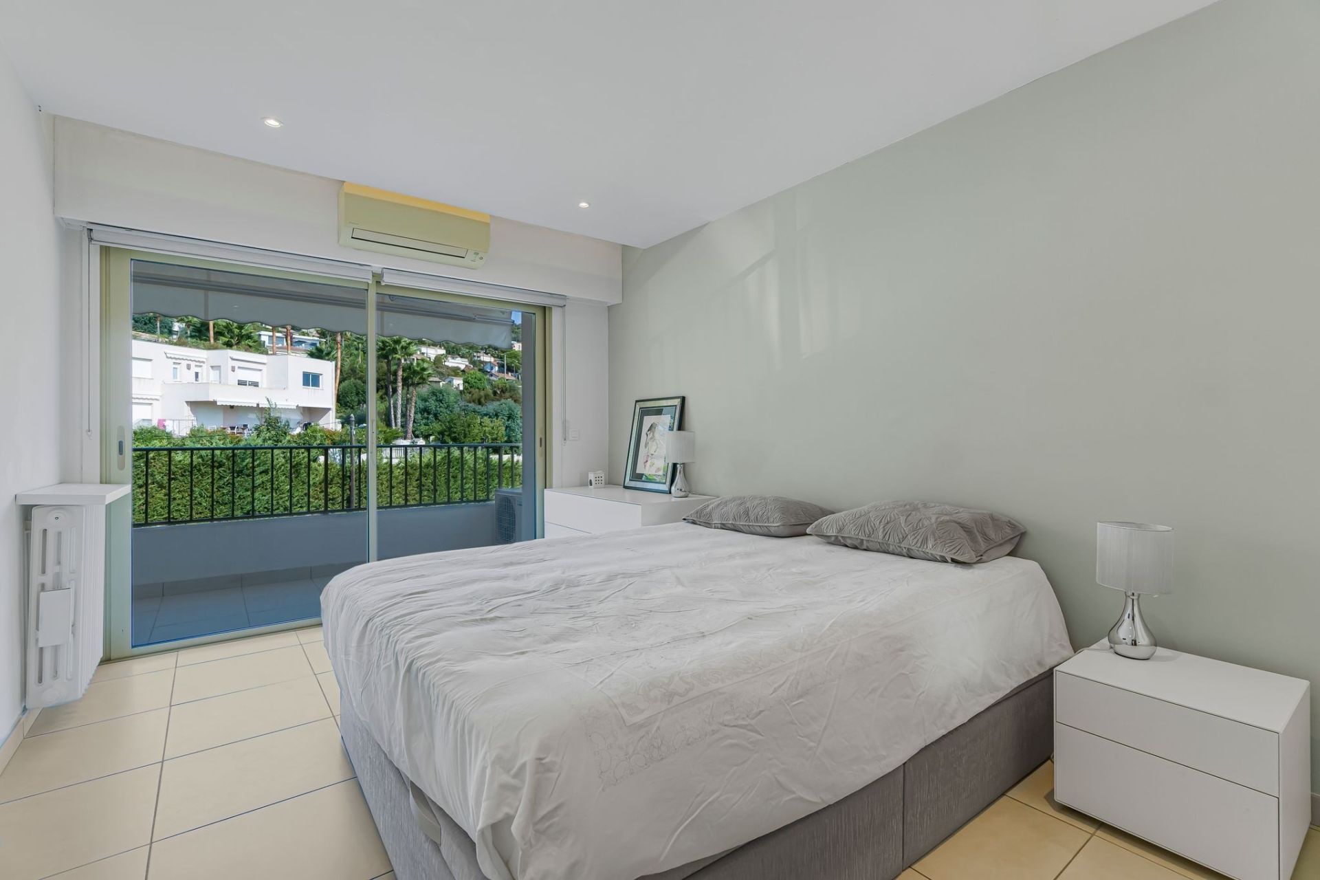 apartment 3 Rooms for sale on LE GOLFE JUAN (06220)