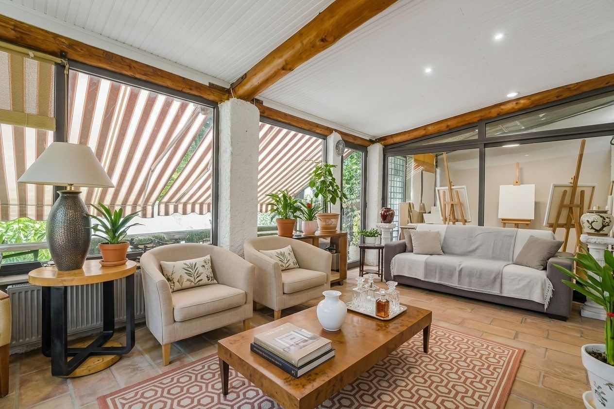 bastide 5 Rooms for sale on MOUGINS (06250)