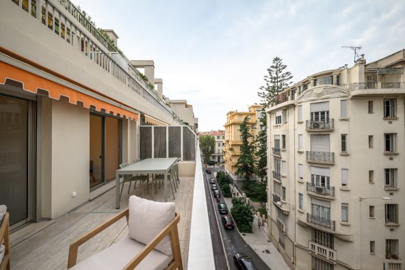 Sale Apartment Nice 3&nbsp;Rooms 72&nbsp;m²