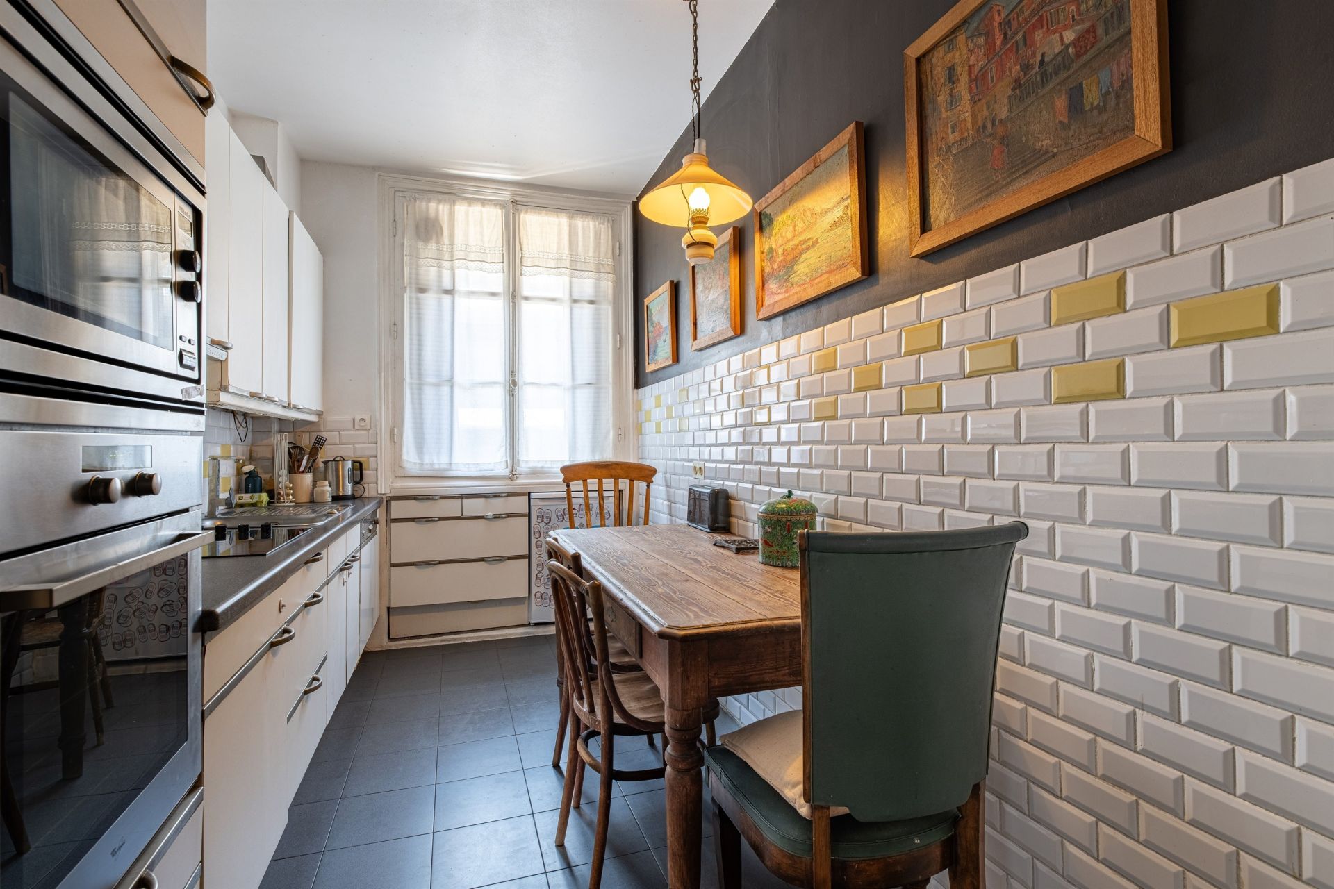 apartment 4 Rooms for sale on NICE (06000)