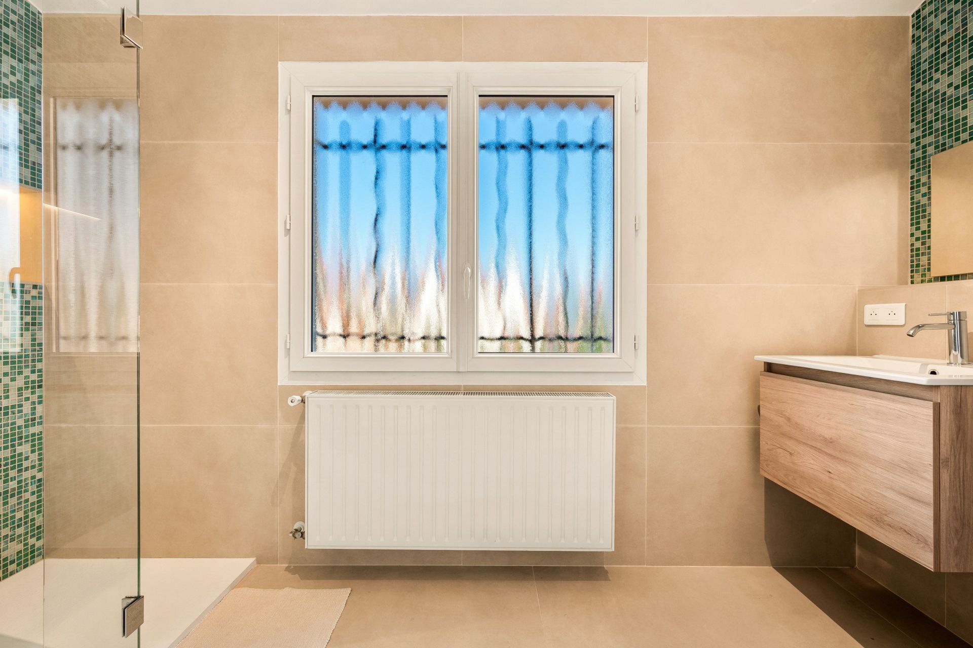 mansion (hôtel particulier) 9 Rooms for sale on CANNES (06400)